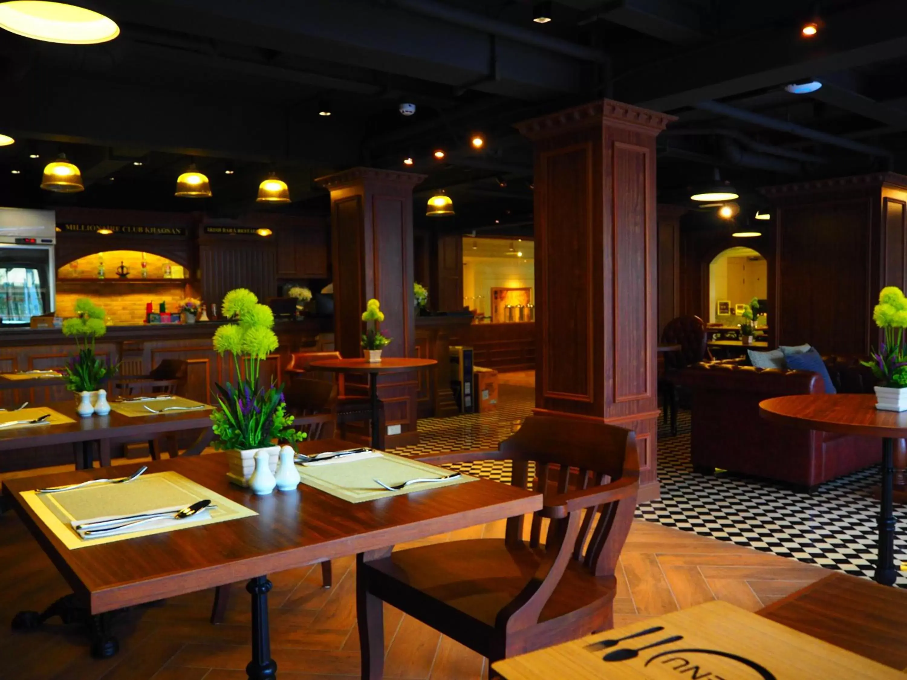 Restaurant/Places to Eat in Villa De Khaosan by Chillax - SHA Extra Plus