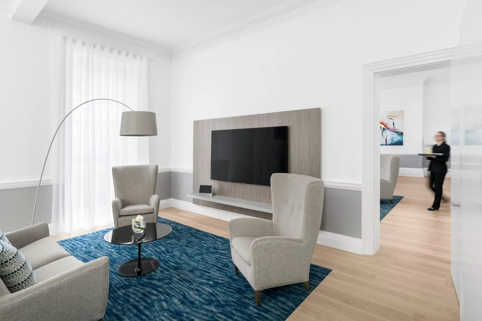 Photo of the whole room in COMO Metropolitan London