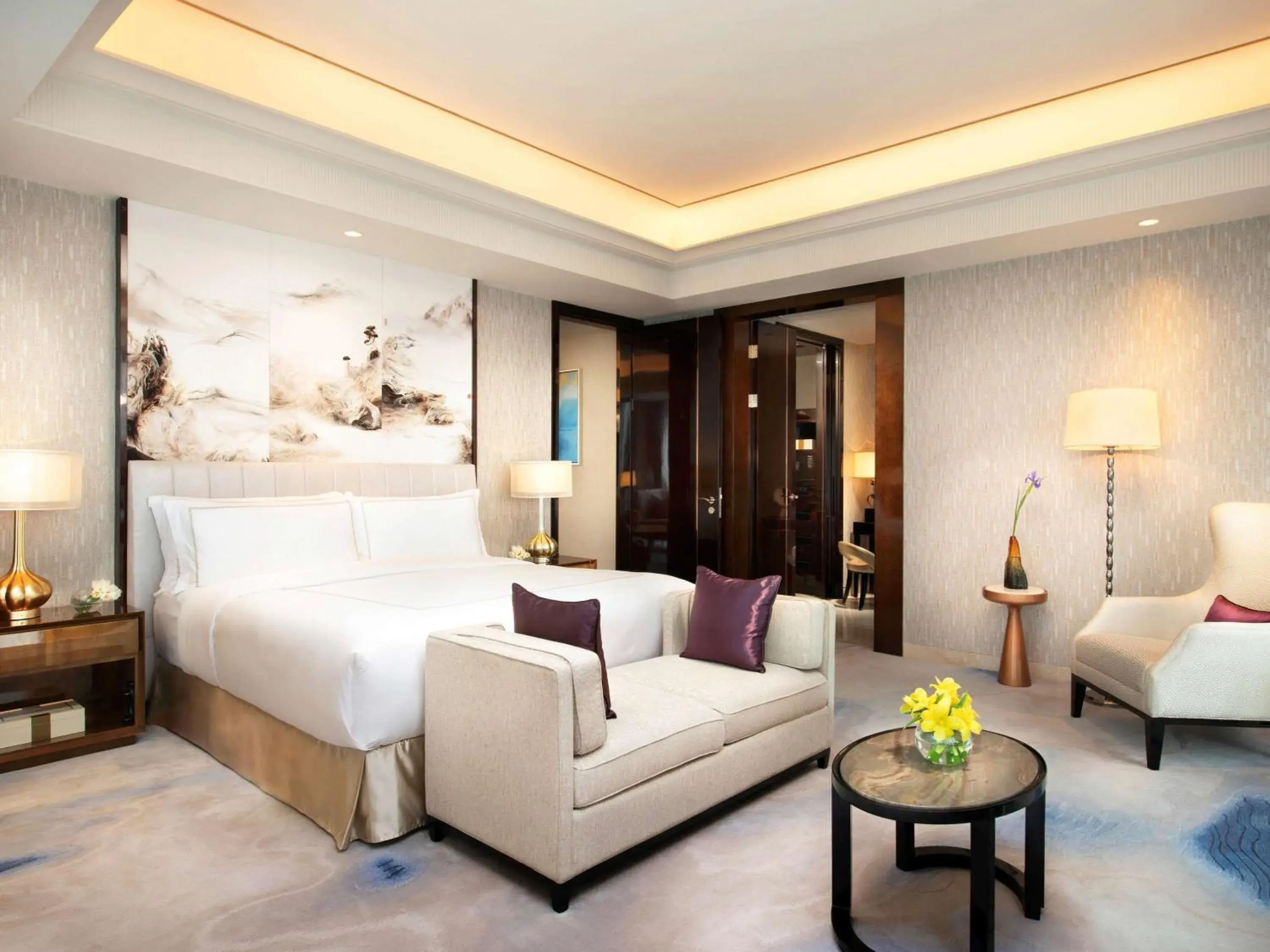 Photo of the whole room, Seating Area in Fairmont Chengdu