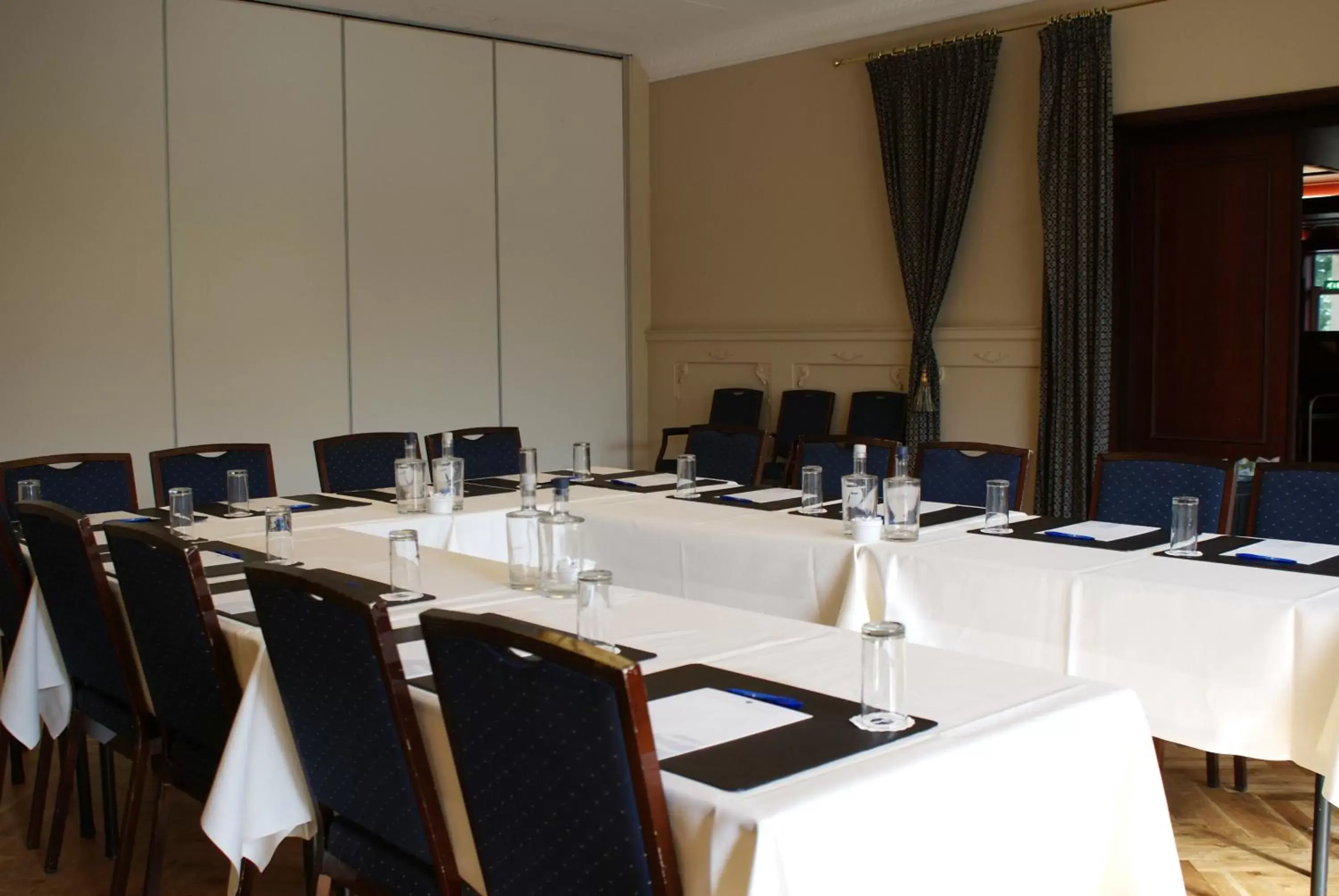 Business facilities in Fletcher Hotel-Restaurant de Dikke van Dale