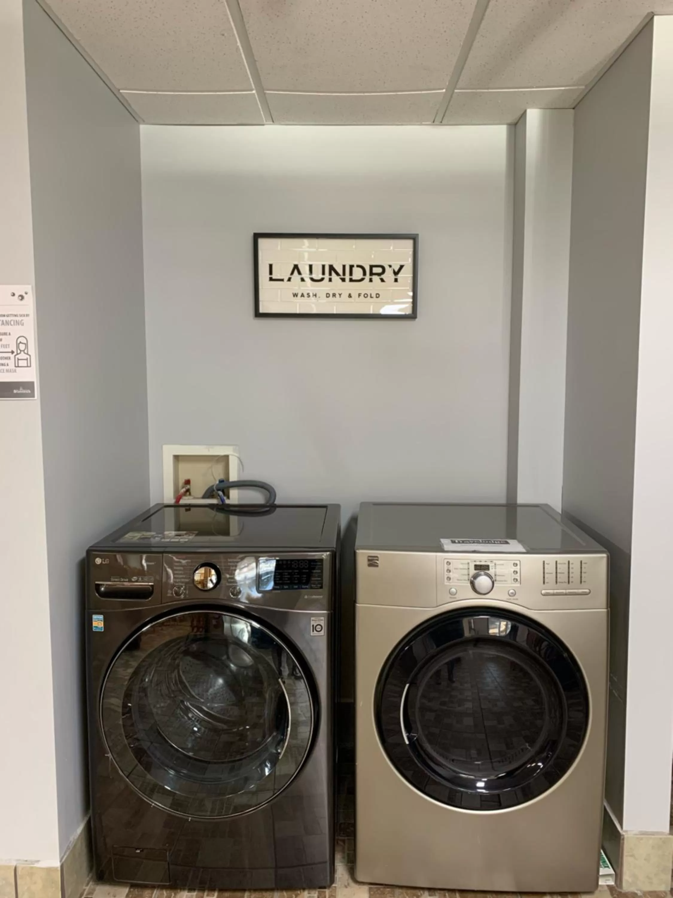 Area and facilities in Travelodge by Wyndham Fredericton