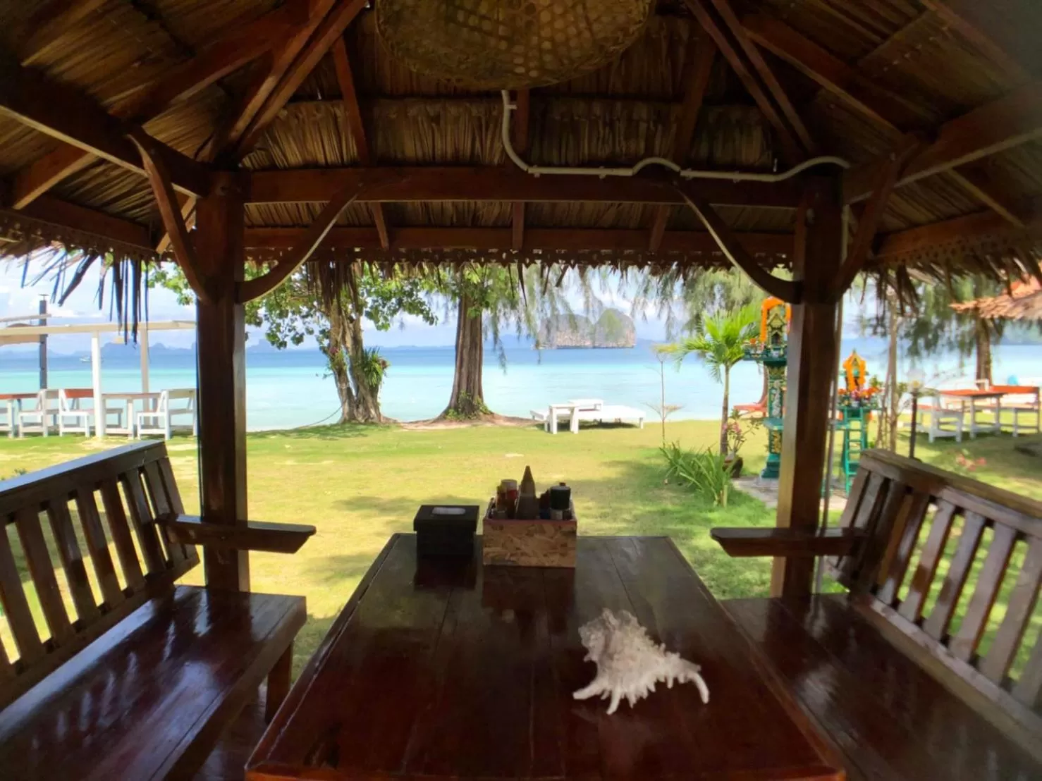 Koh Ngai Kaimuk Thong Resort