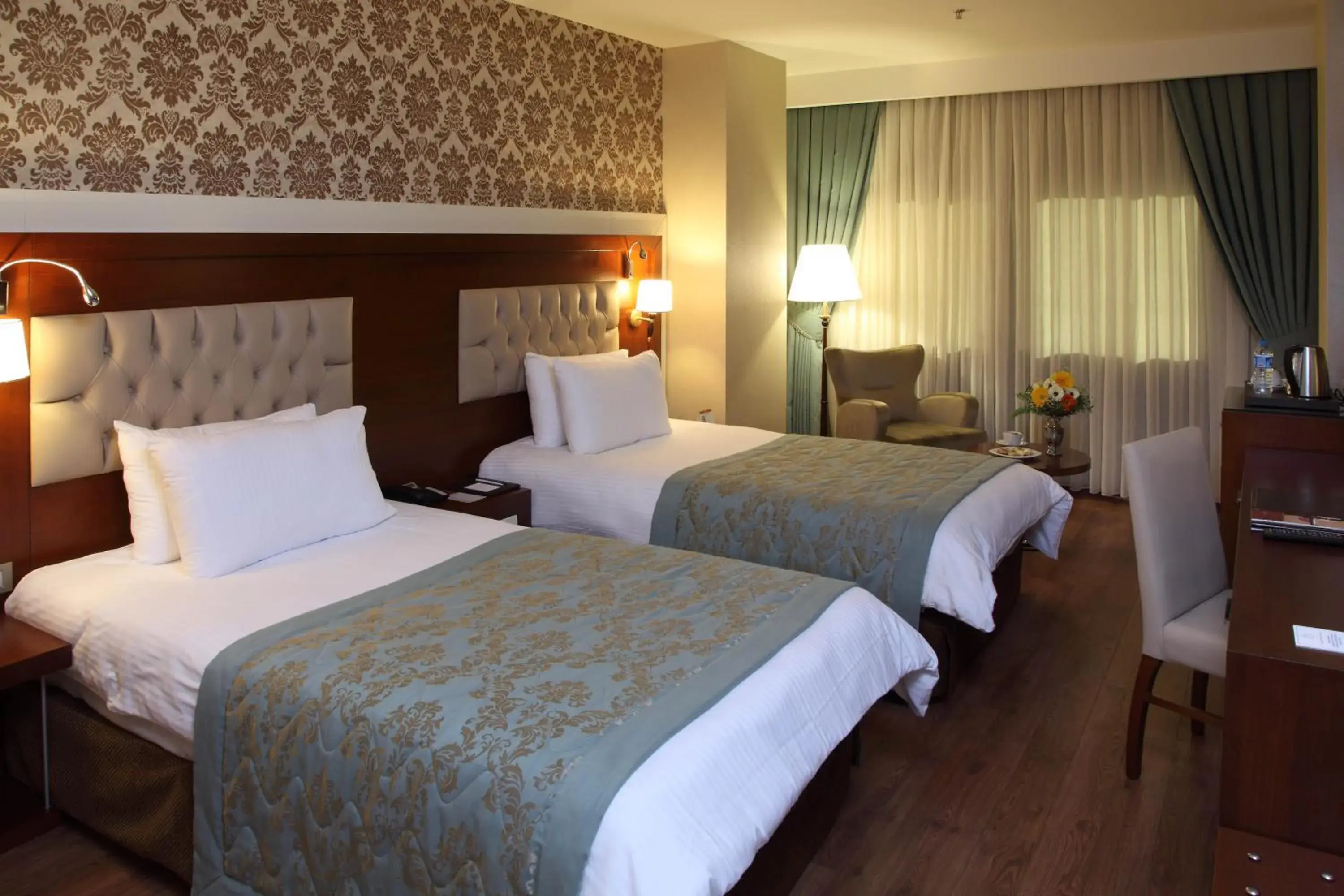 Bed in Hotel Senbayrak City
