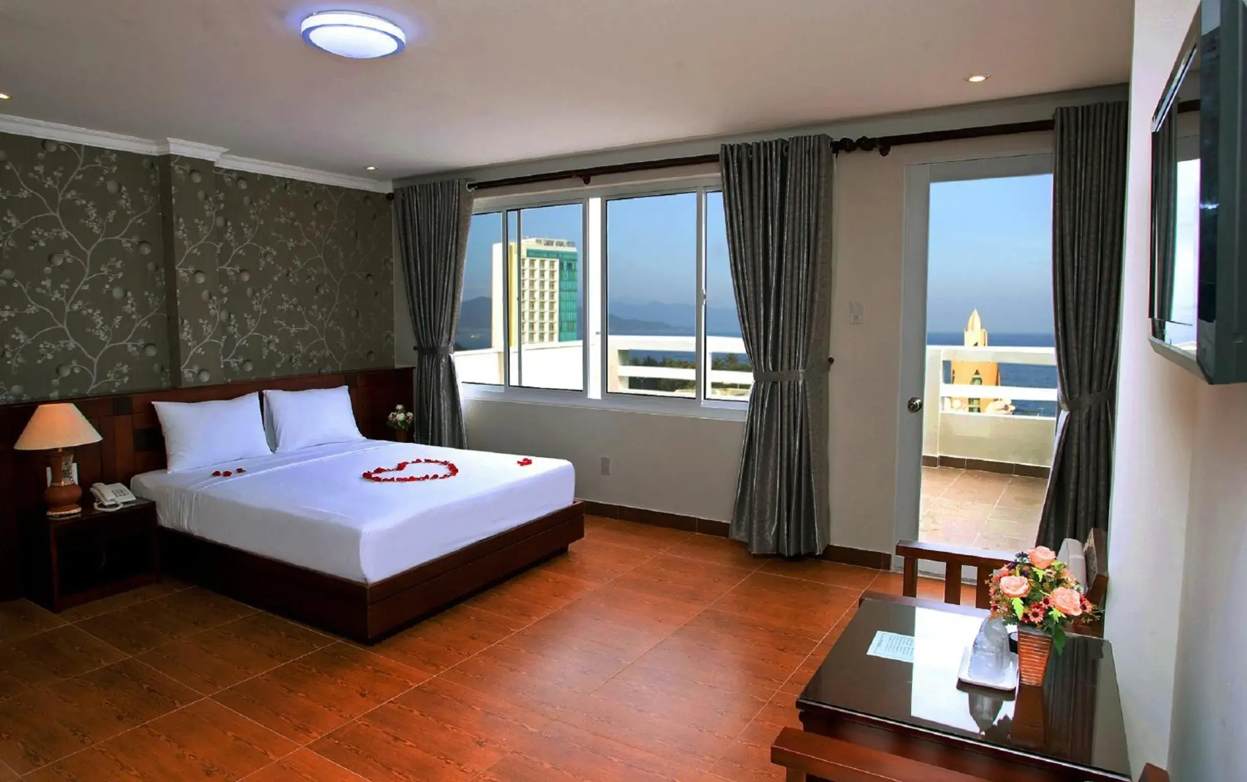 Bedroom in Nice Swan Hotel Nha Trang