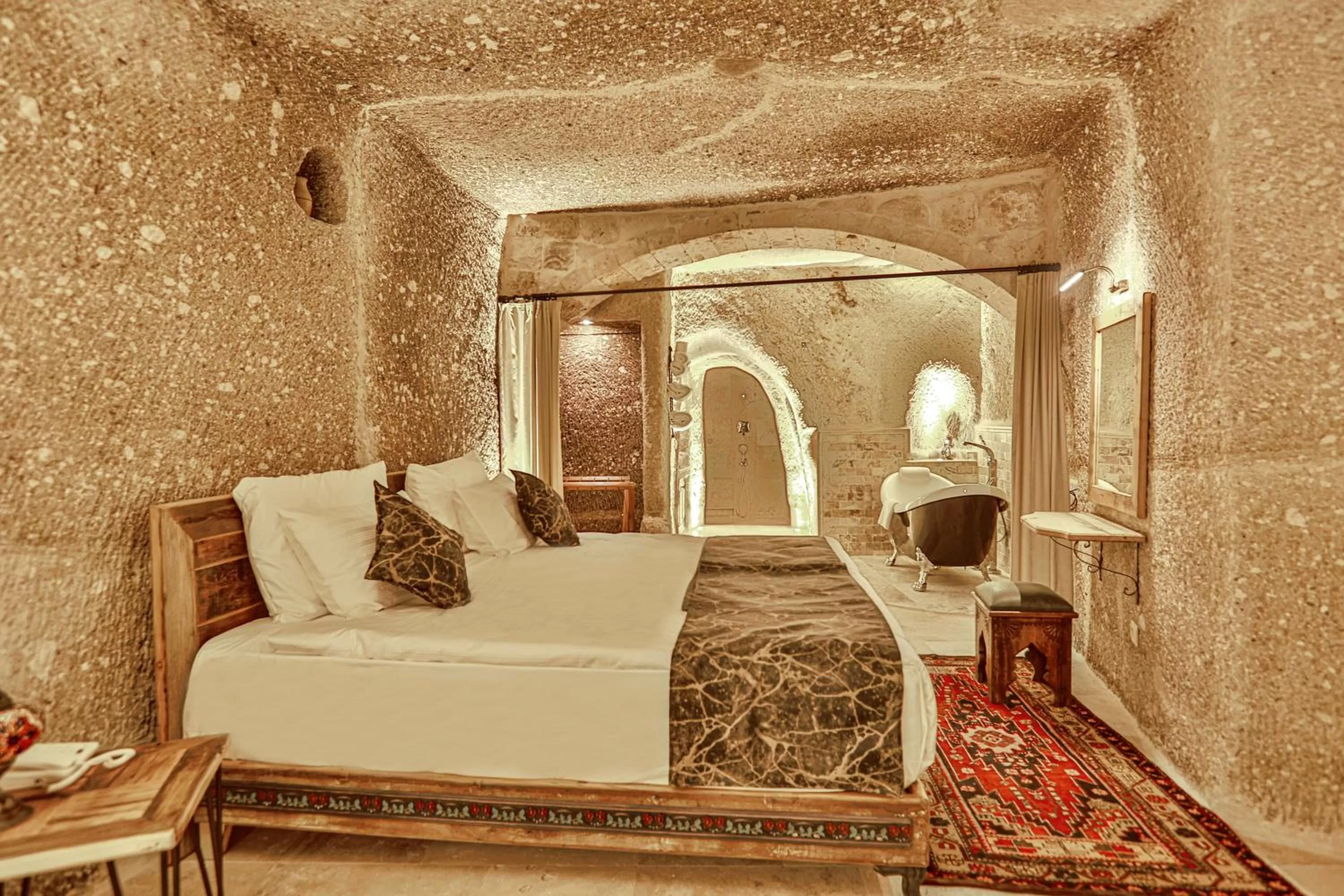Bed in Şah Saray Cave Suites Halal Hotel