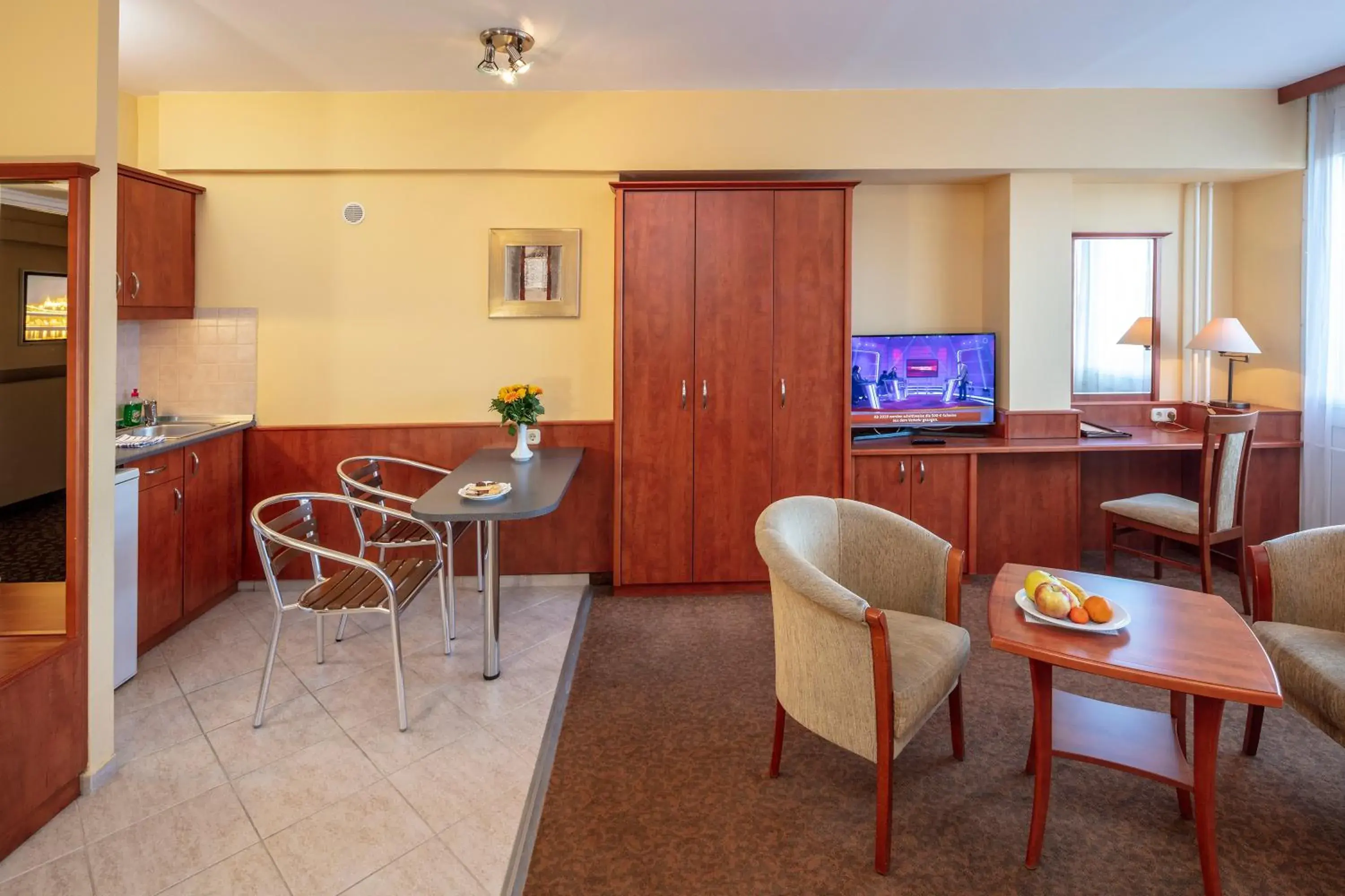 Living room, Seating Area in Hotel Charles