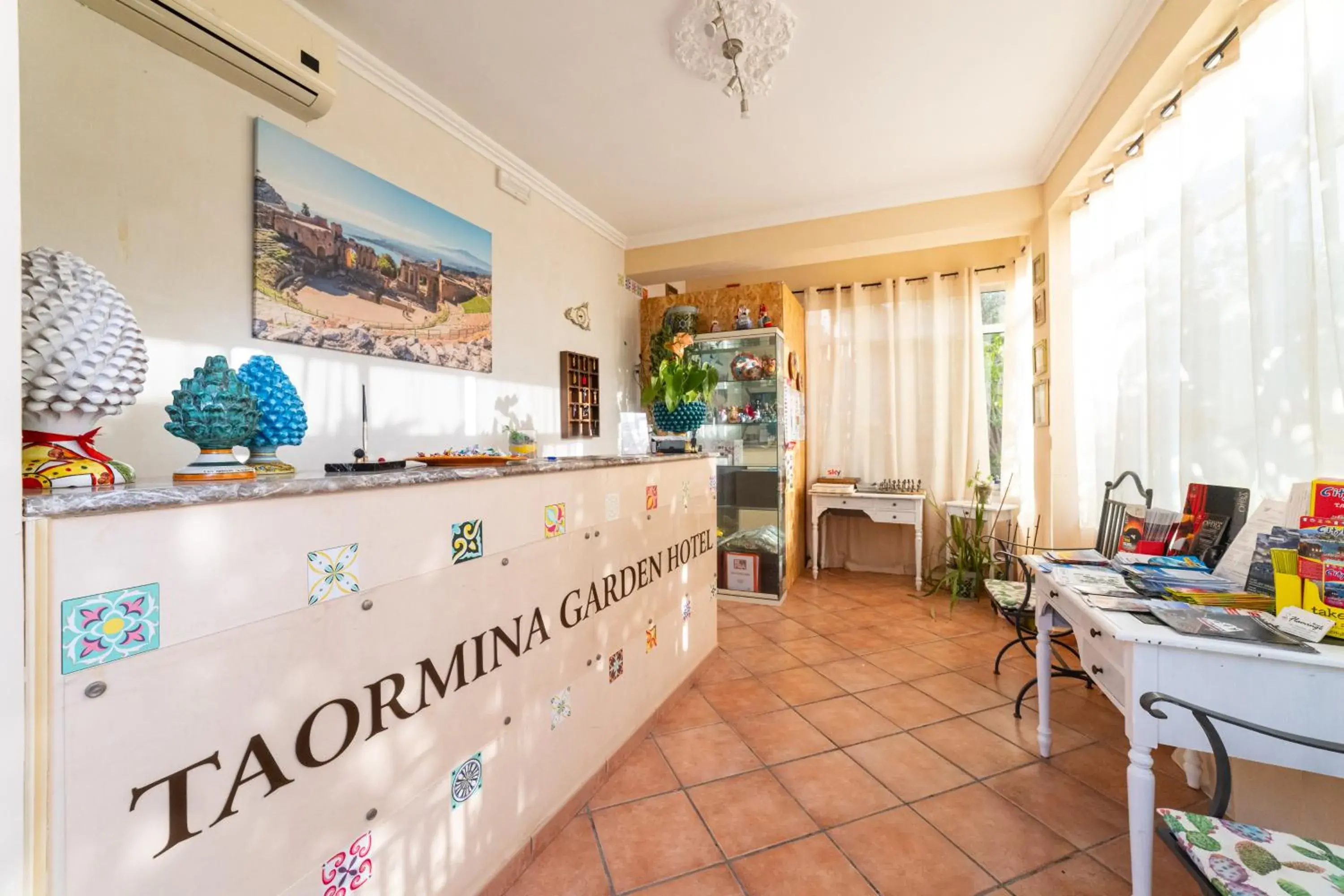 Lobby or reception in Taormina Garden Hotel