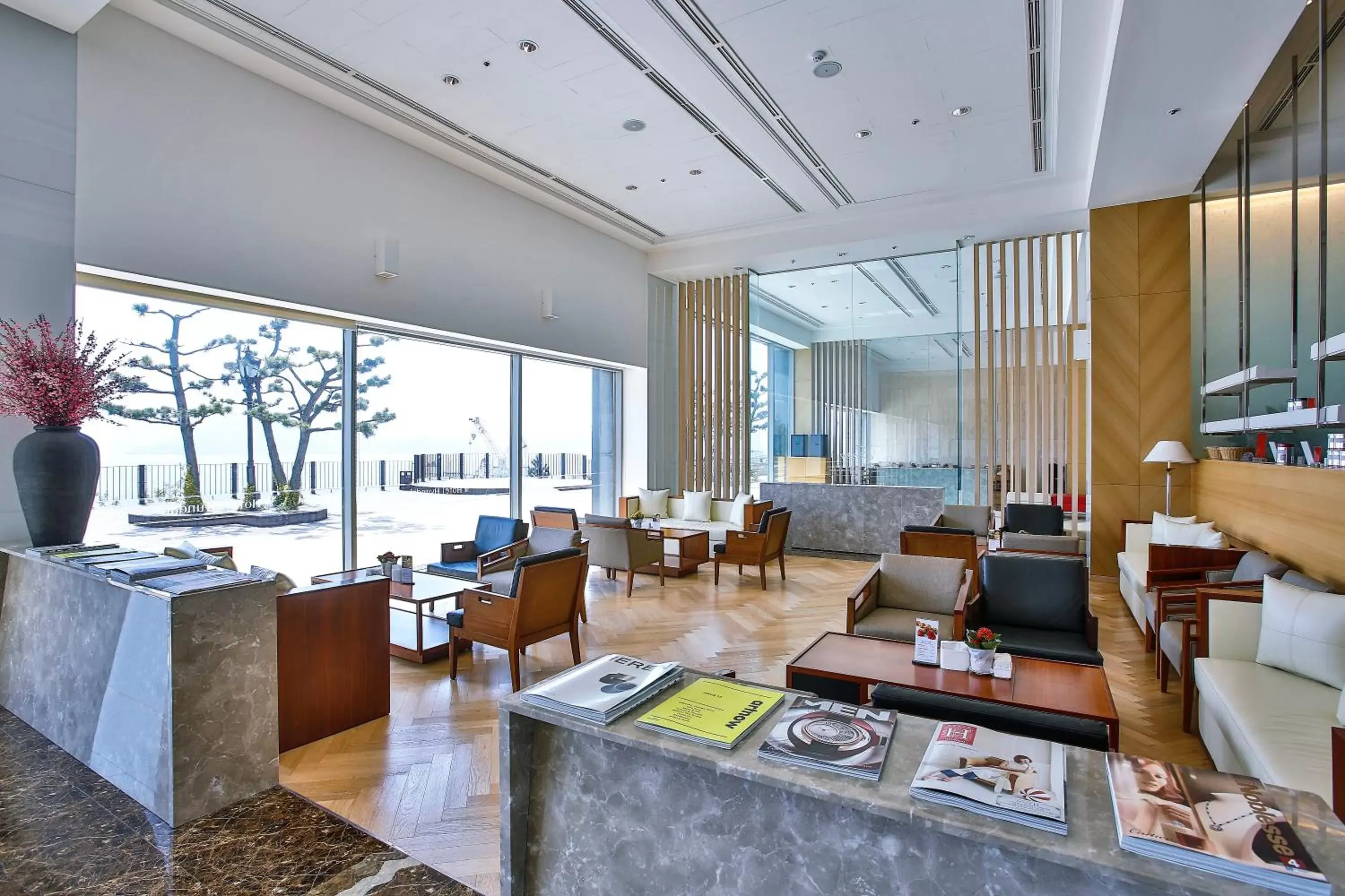 Drinks, Restaurant/Places to Eat in Hotel Hyundai by Lahan Mokpo