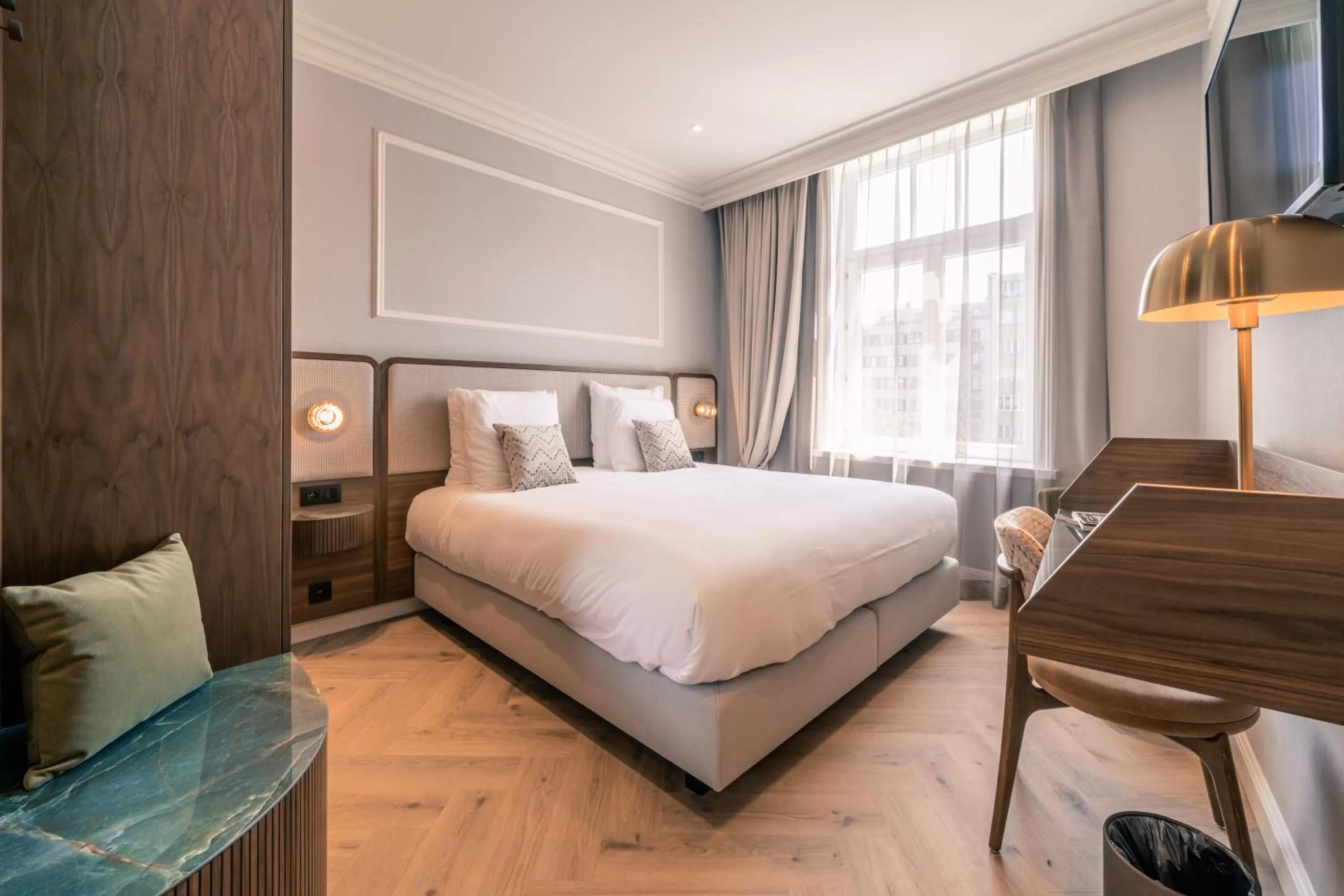 Bedroom, Bed in Hotel Du Parc