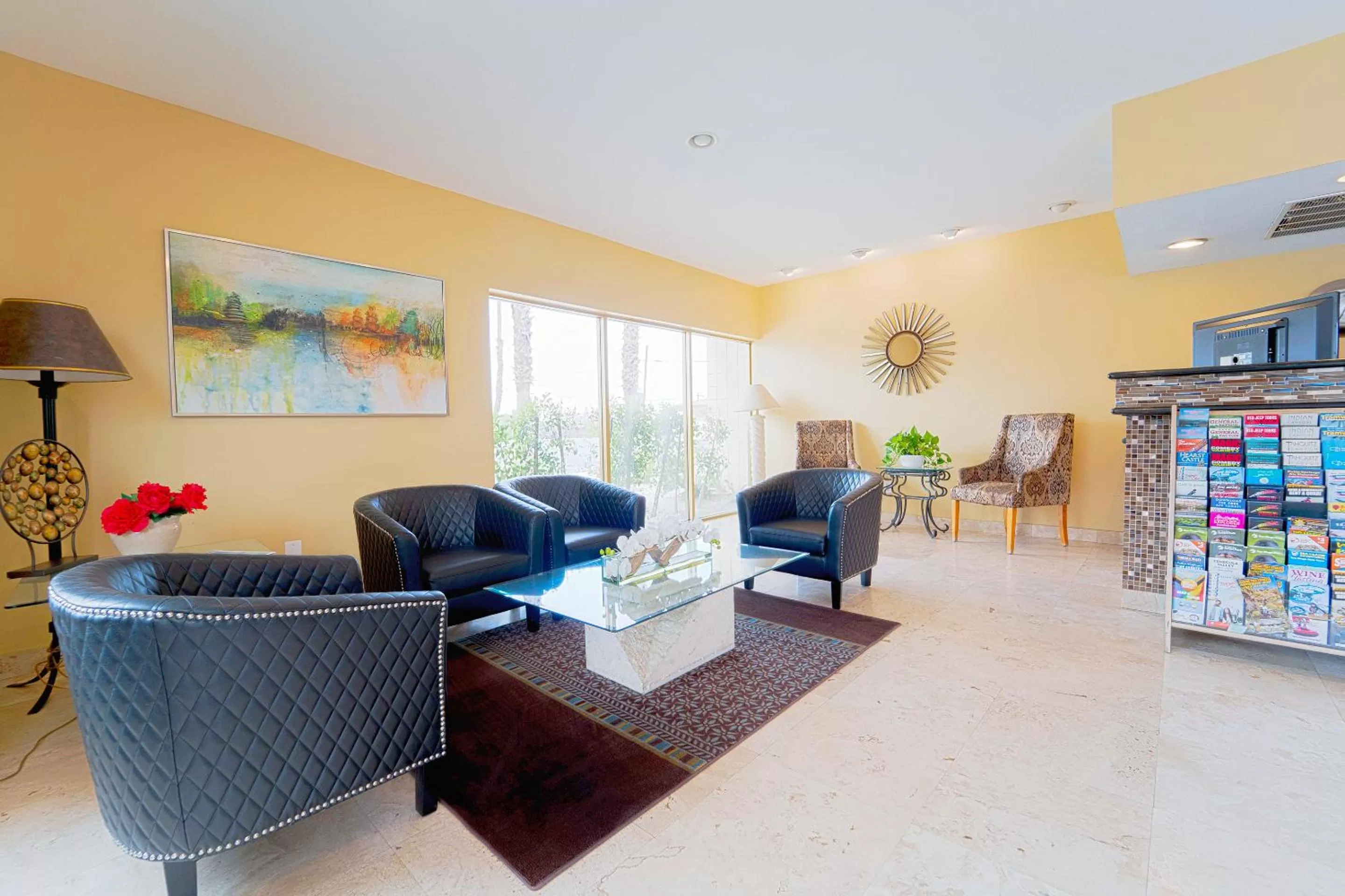 Lobby or reception in Royal Plaza Inn