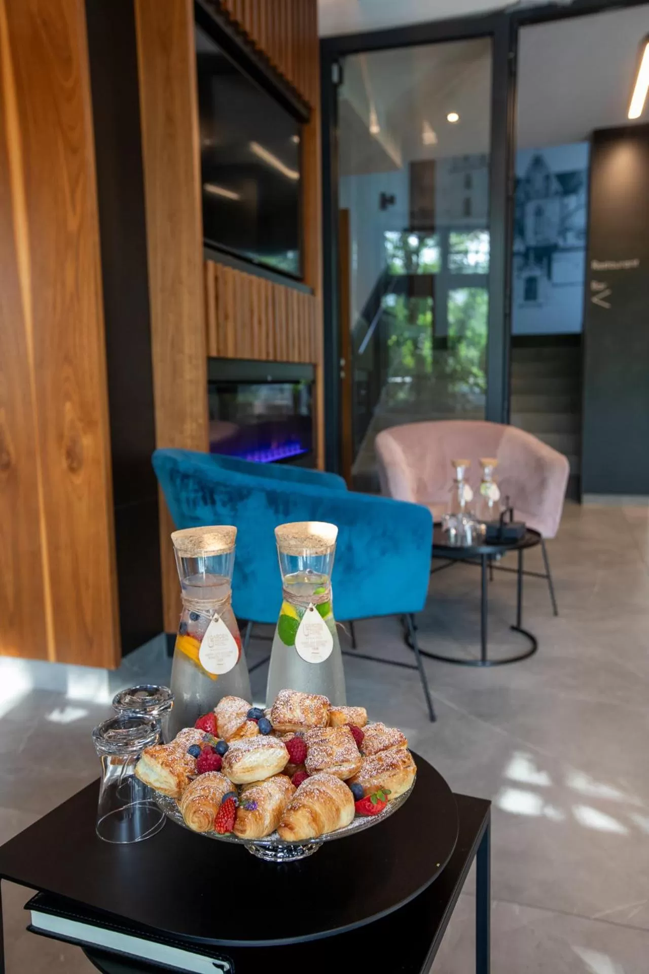 Lobby or reception in Focus Hotel Premium Kraków