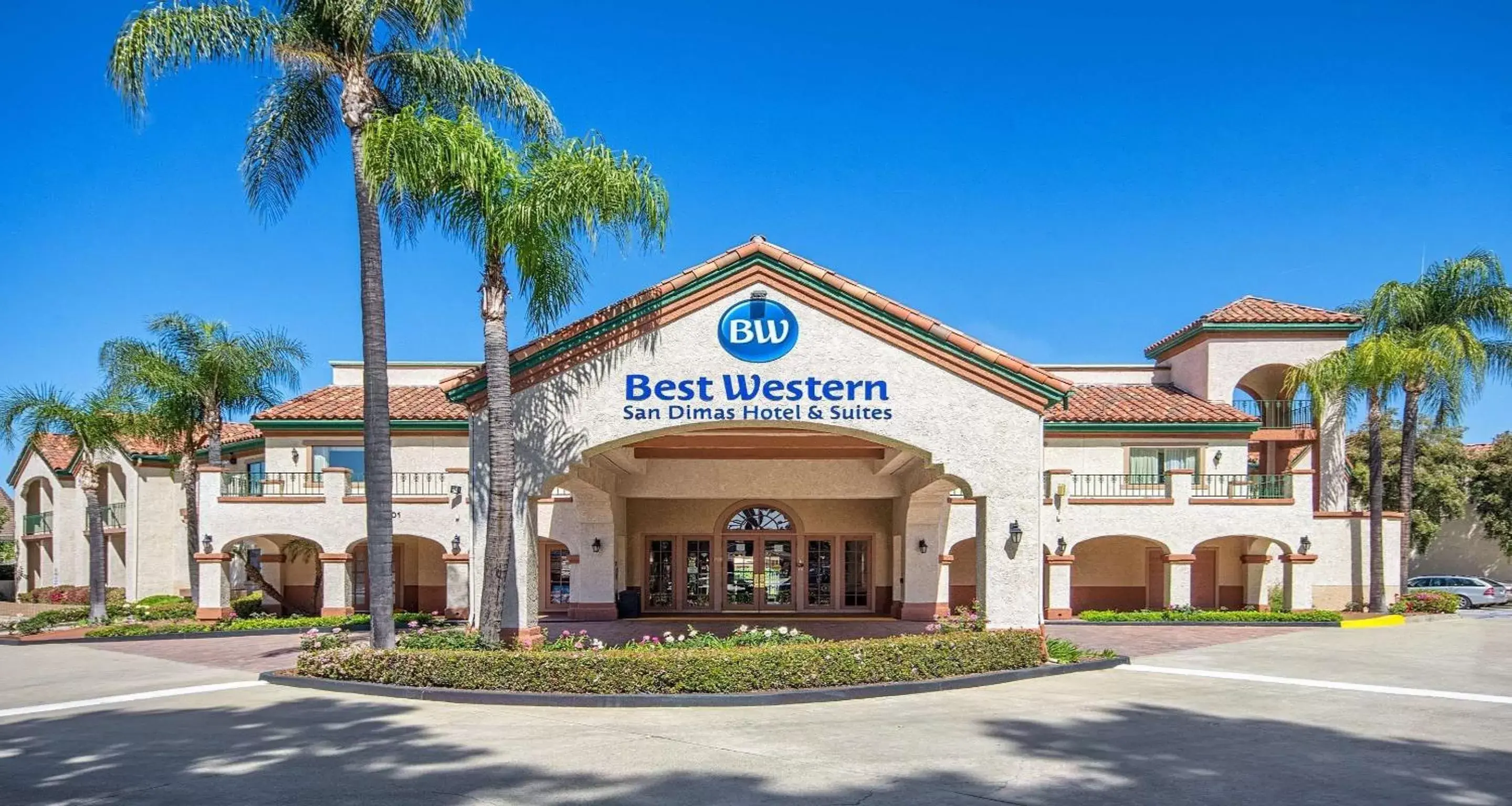 Lobby or reception, Property Building in Best Western San Dimas Hotel & Suites