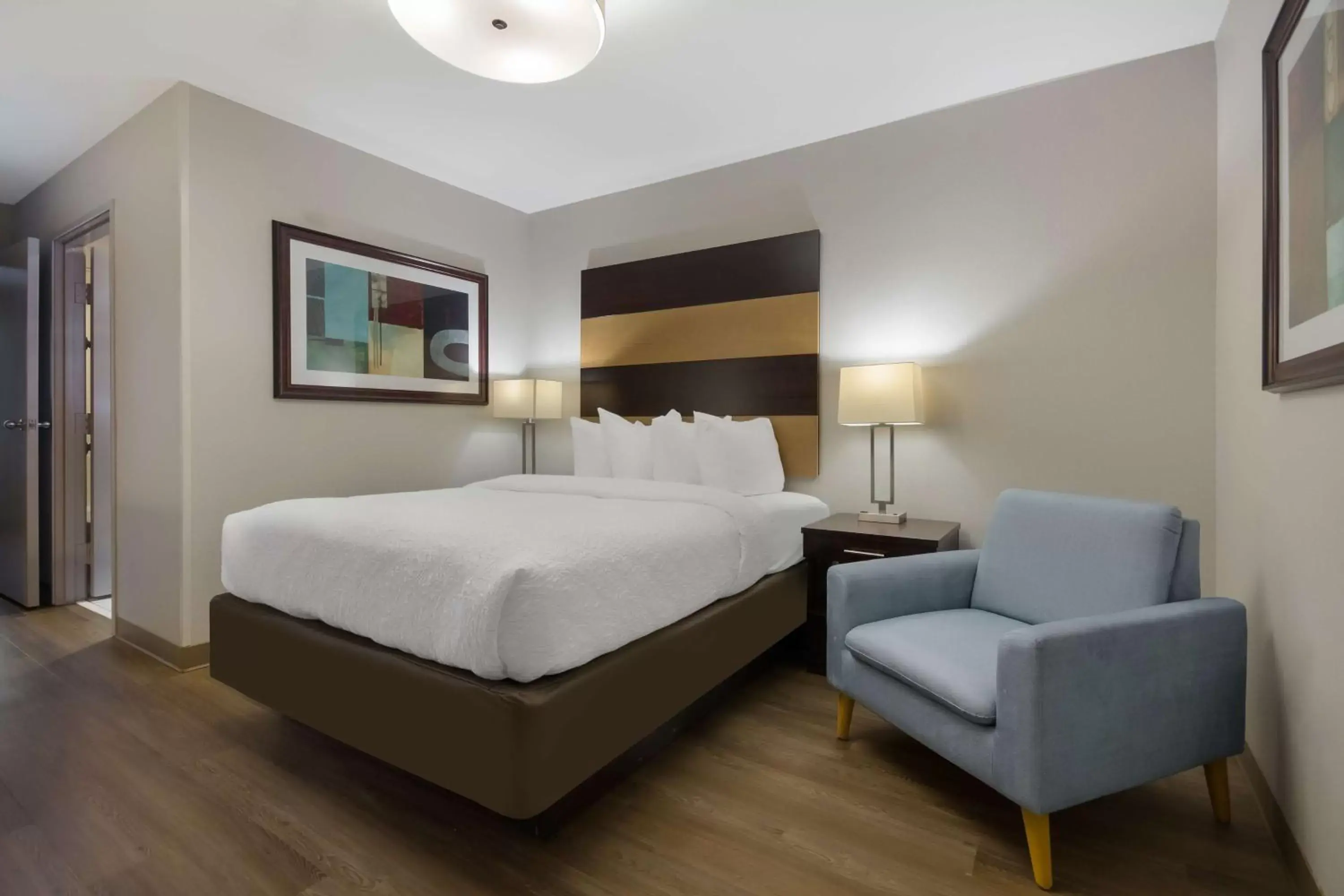 Bedroom, Bed in Best Western Sugar Sands Inn & Suites