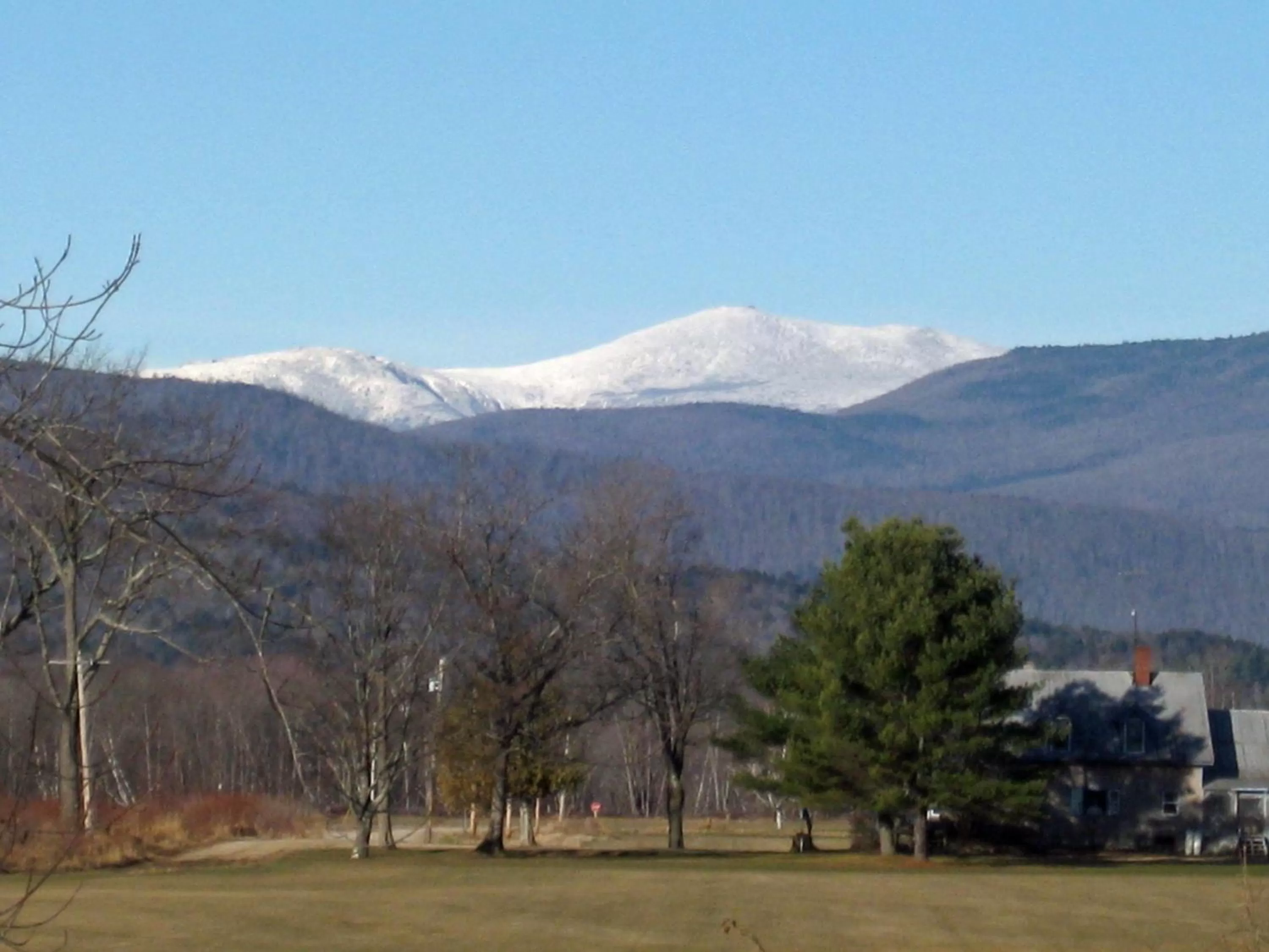 Mountain view in Old Saco Inn