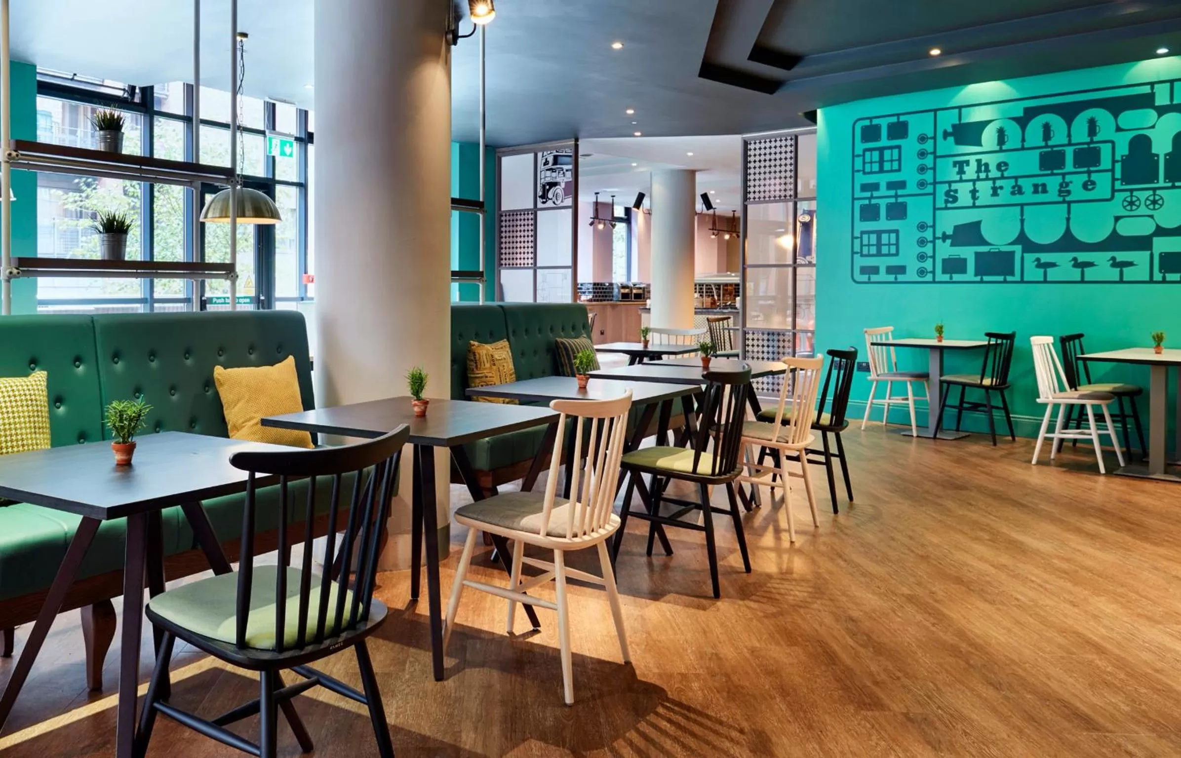 Restaurant/places to eat in Leonardo Hotel Manchester Central