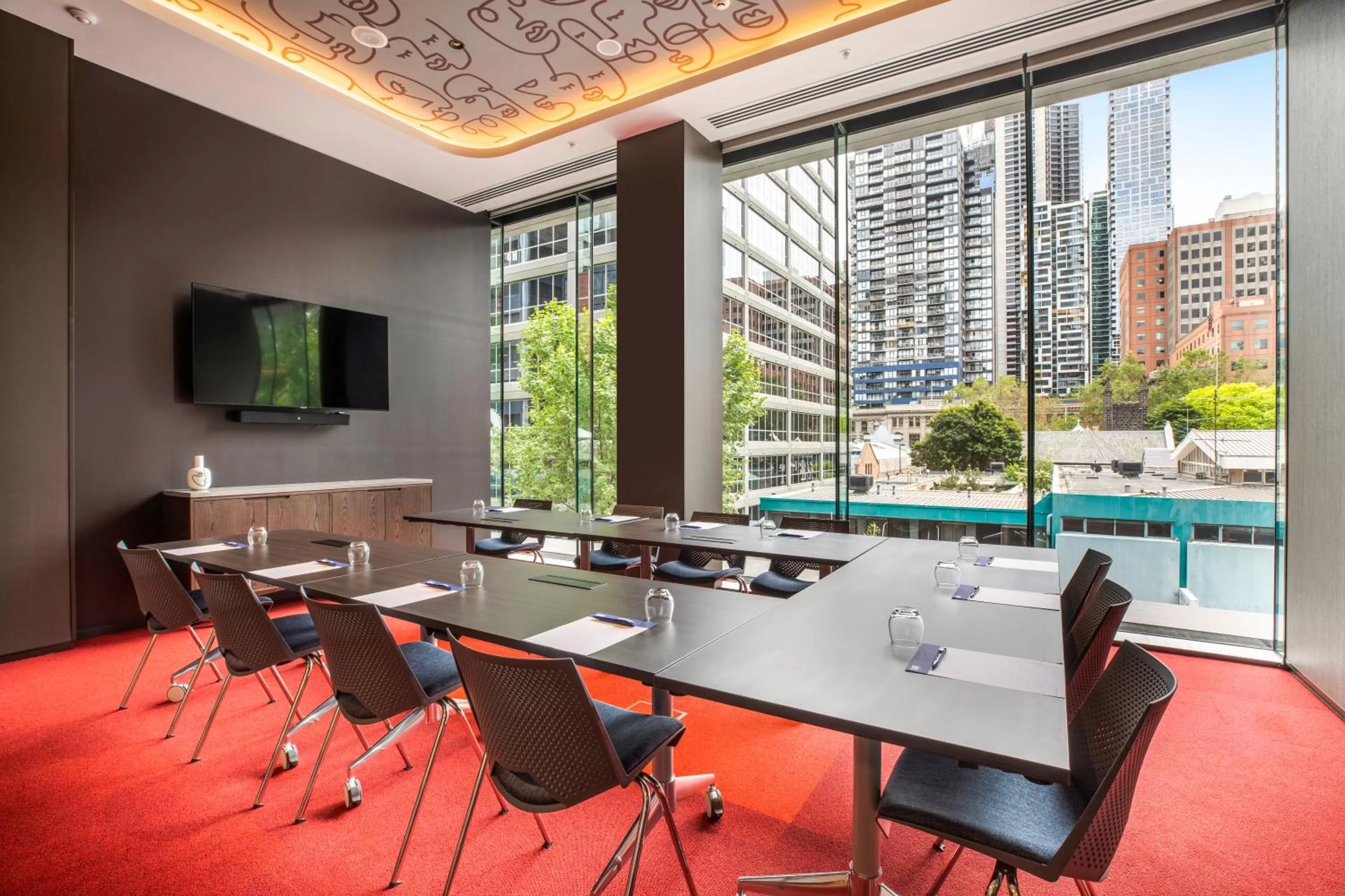 Meeting/conference room in Holiday Inn Express Melbourne Little Collins by IHG