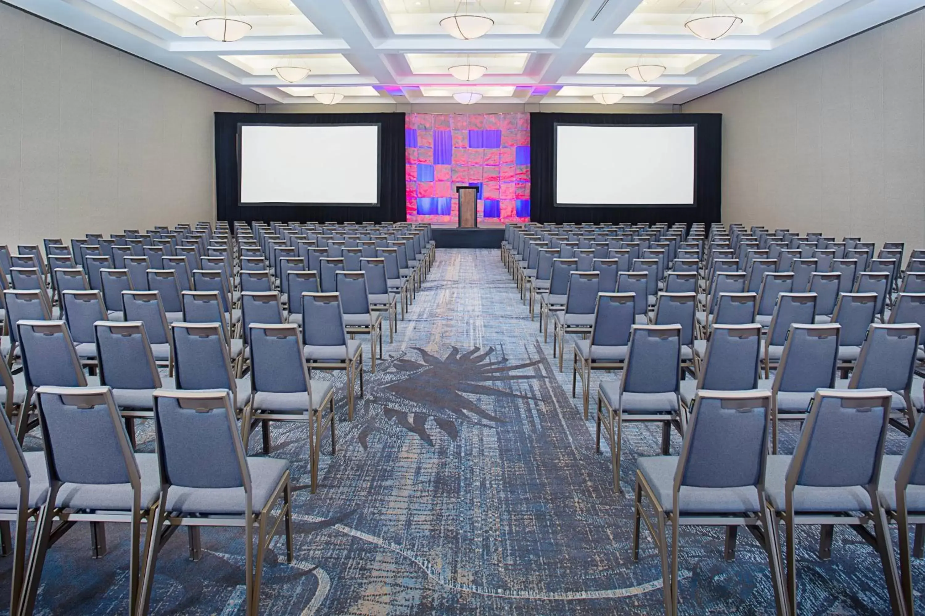 Meeting/conference room in Los Angeles Marriott Burbank Airport