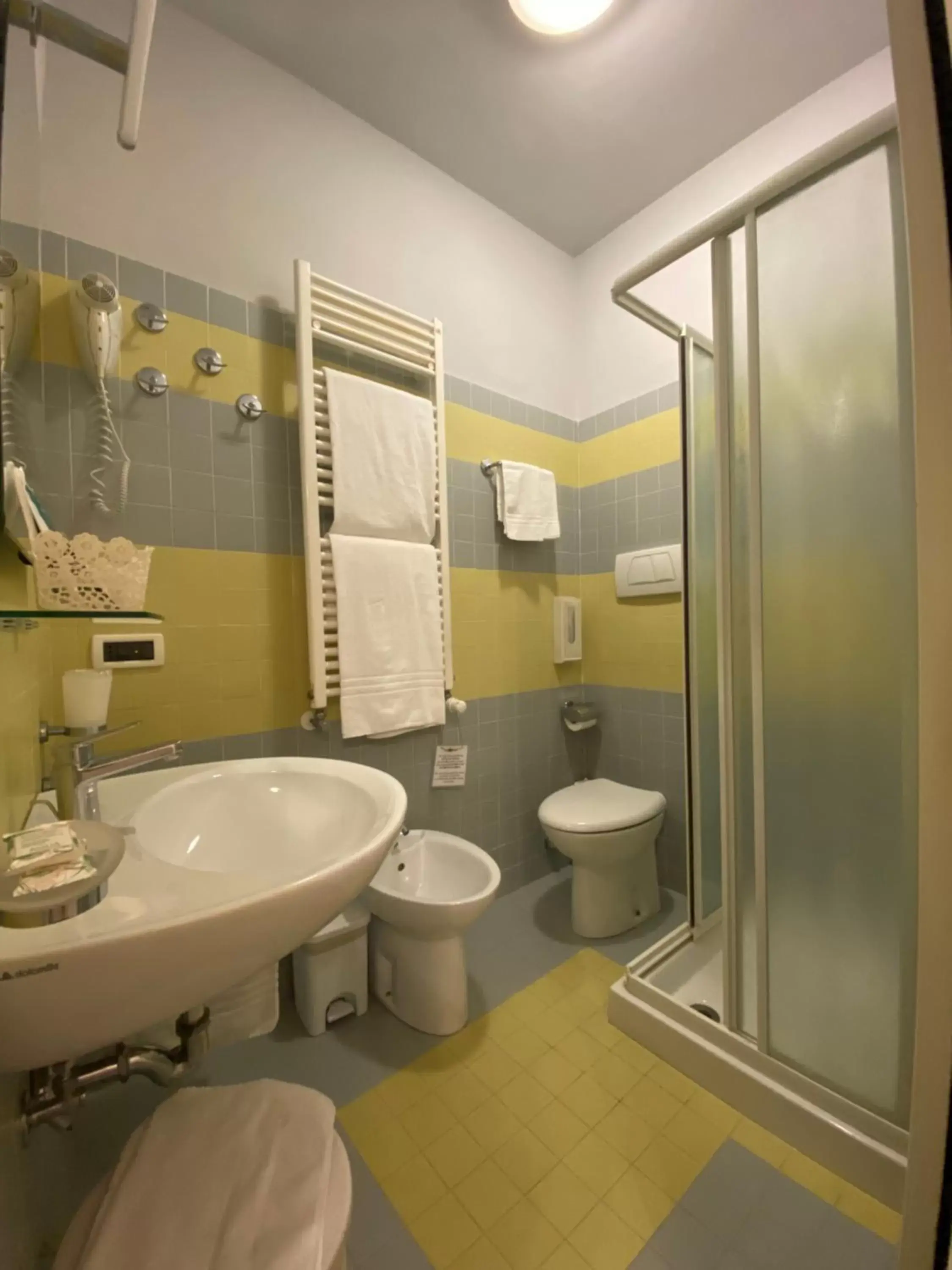 Bathroom in Locanda Casa Querini