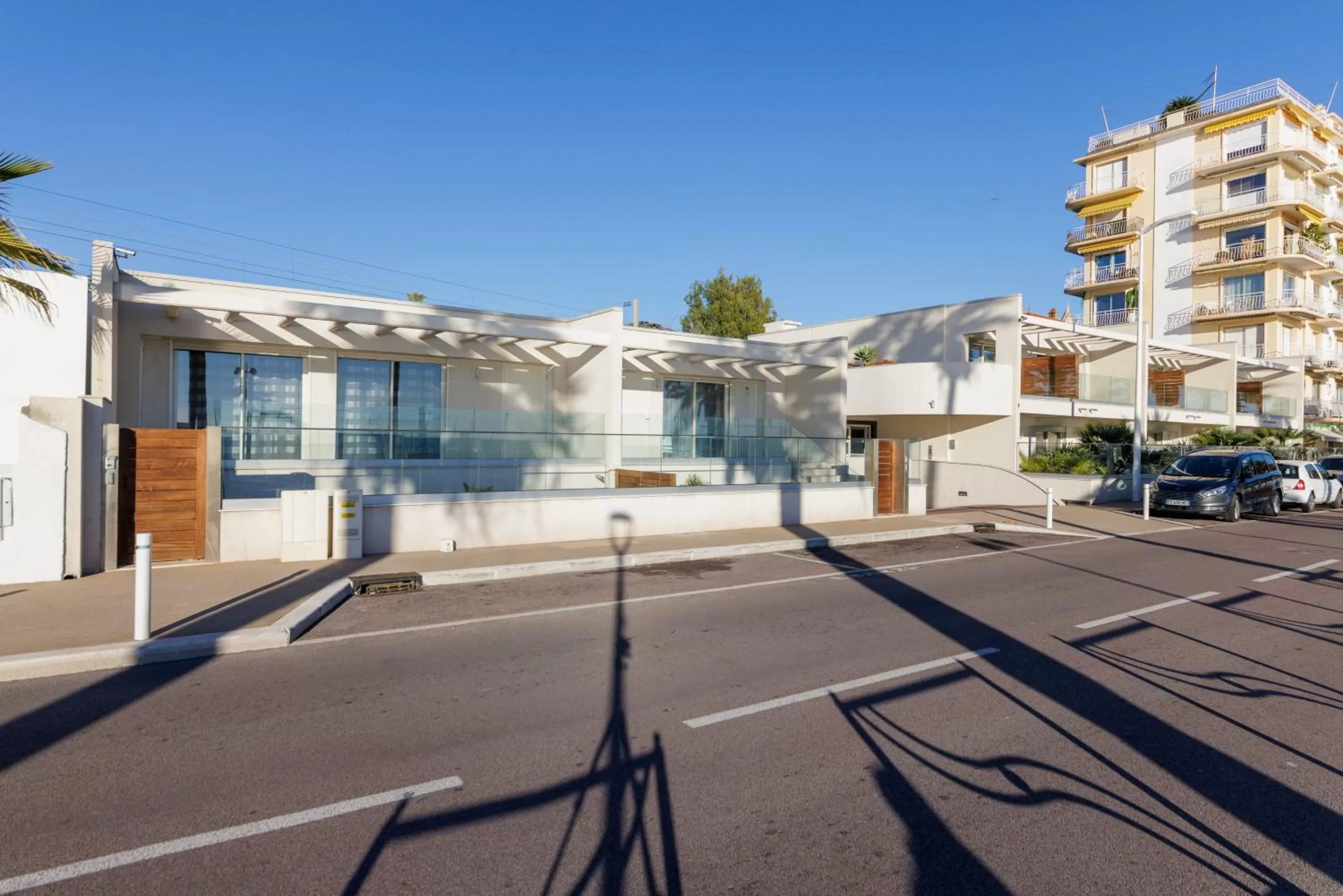 Property building in LE MIDI 8 by ESTATES CANNES