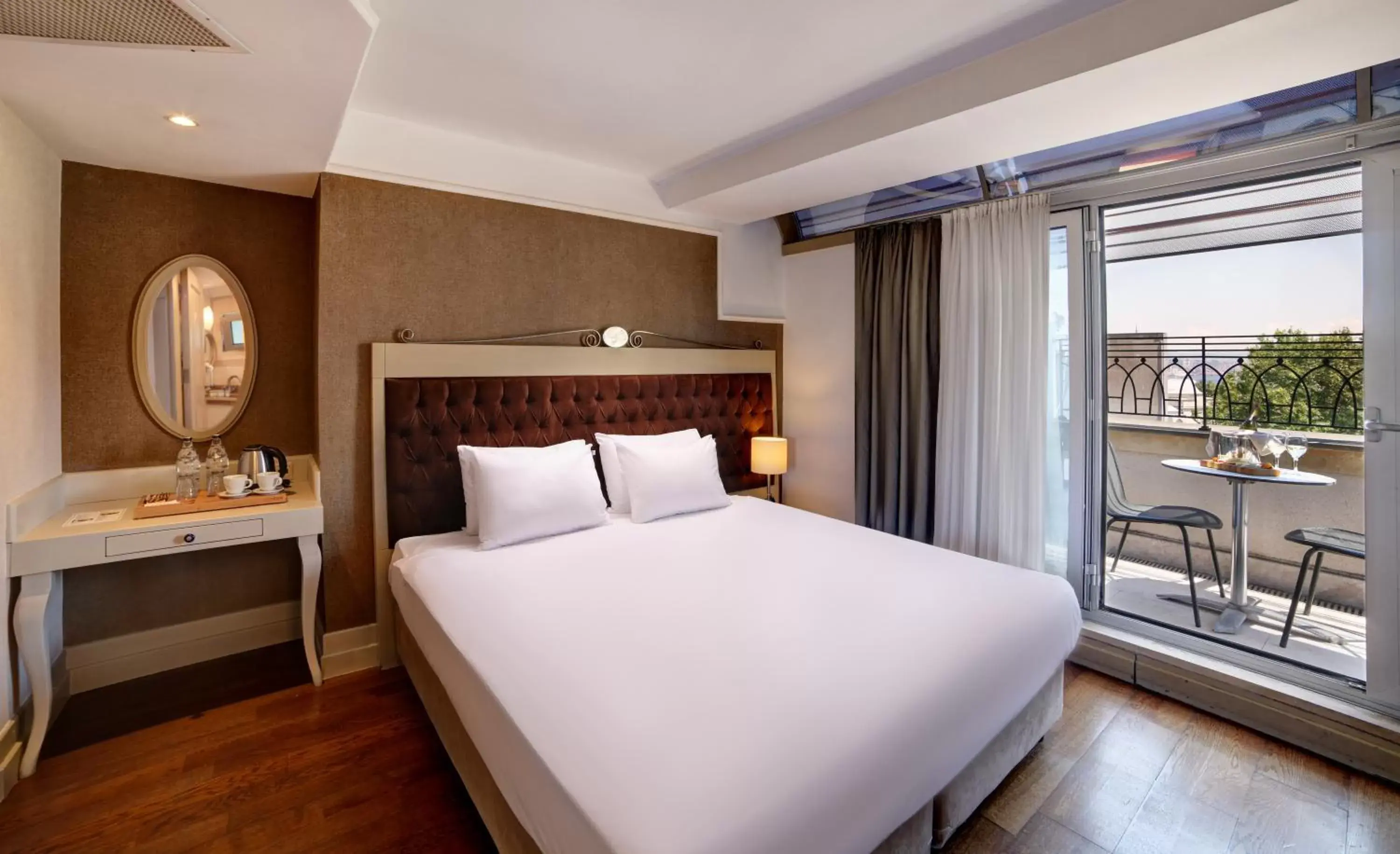 Bedroom, Bed in Faros Hotel Old City - Special Category