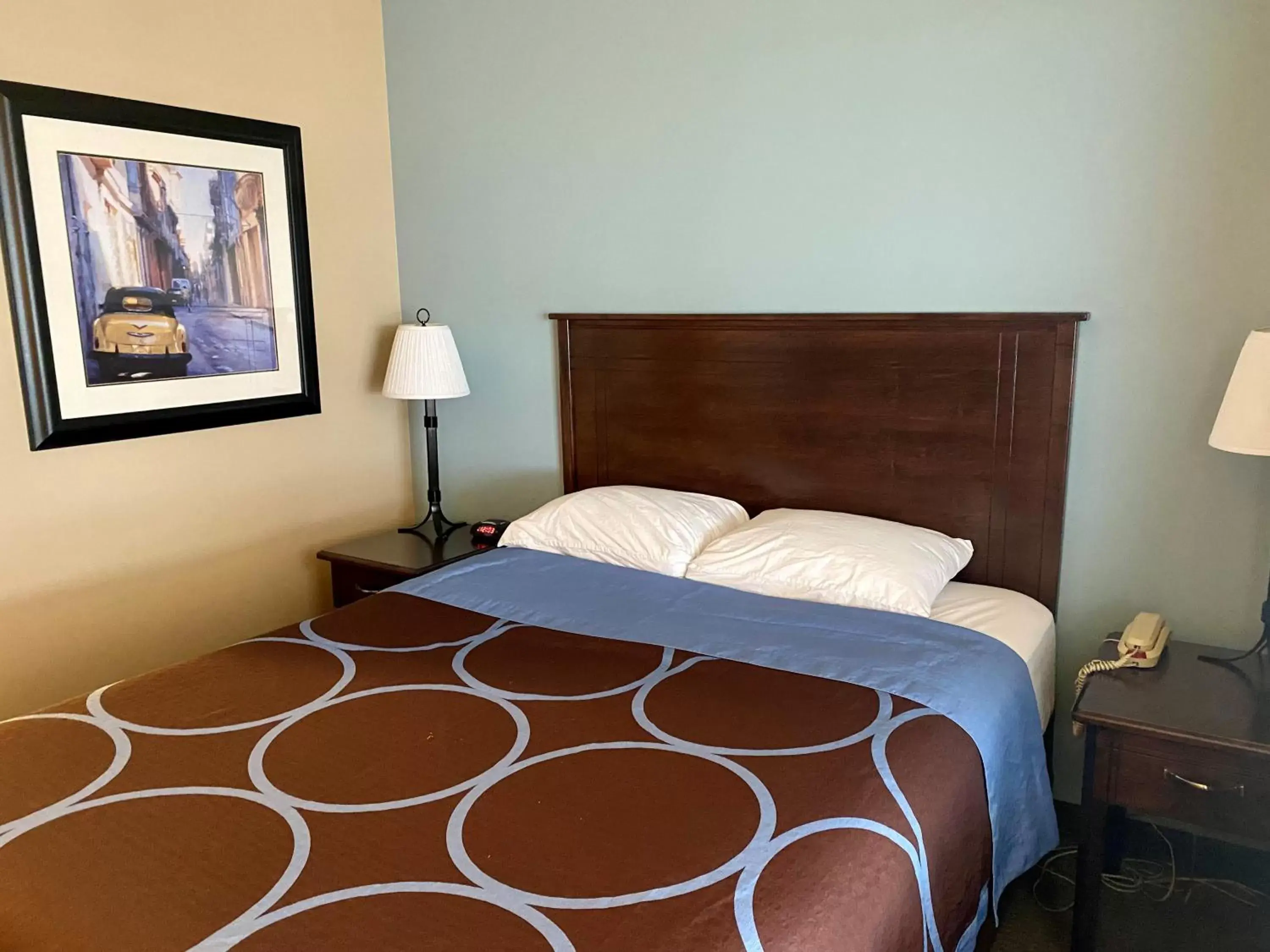 Bed in Super 8 by Wyndham Edmonton South