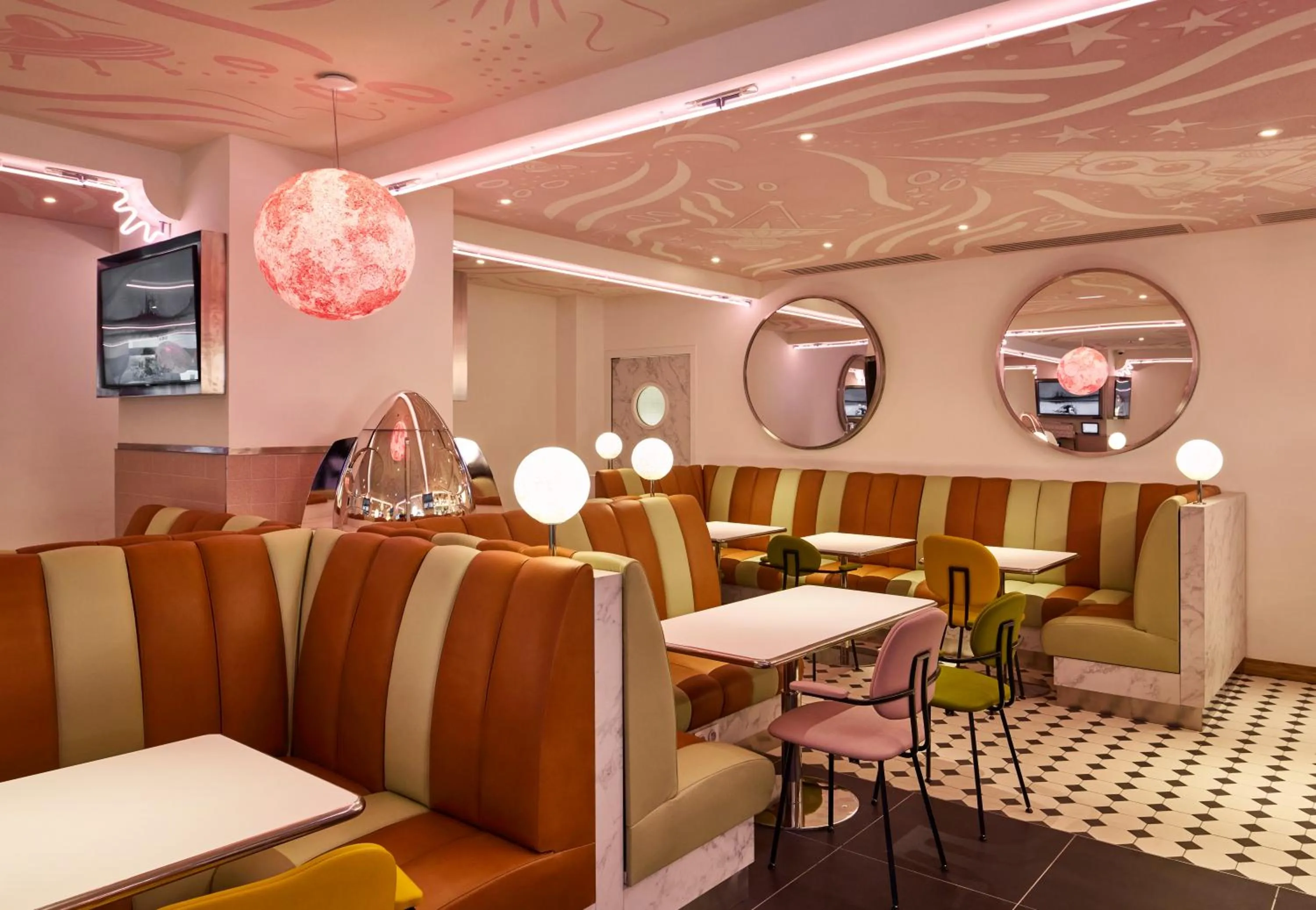 Restaurant/places to eat in Mama Shelter Paris La Défense