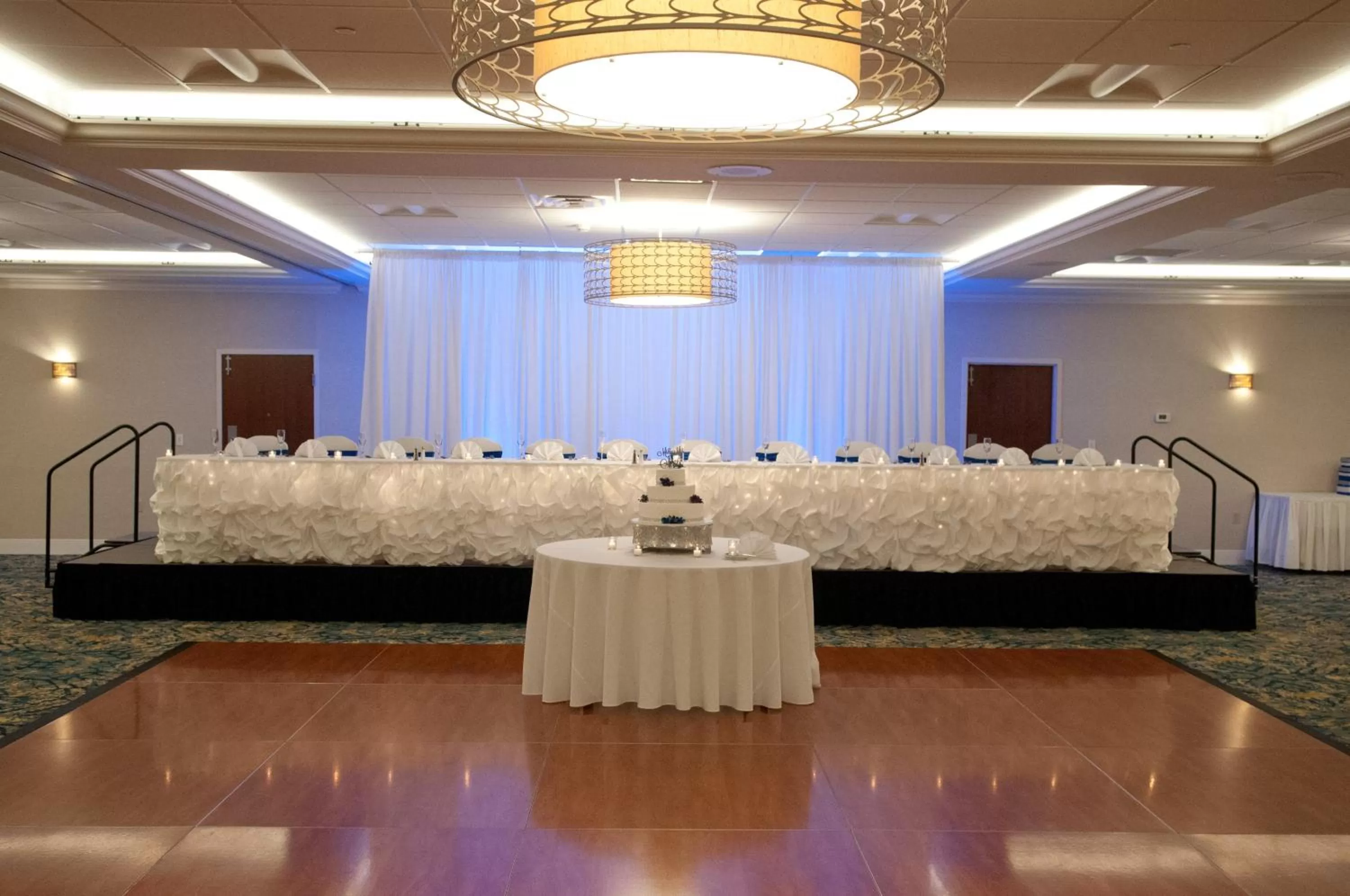 Banquet/Function facilities in Crowne Plaza Hotel and Suites Pittsburgh South by IHG