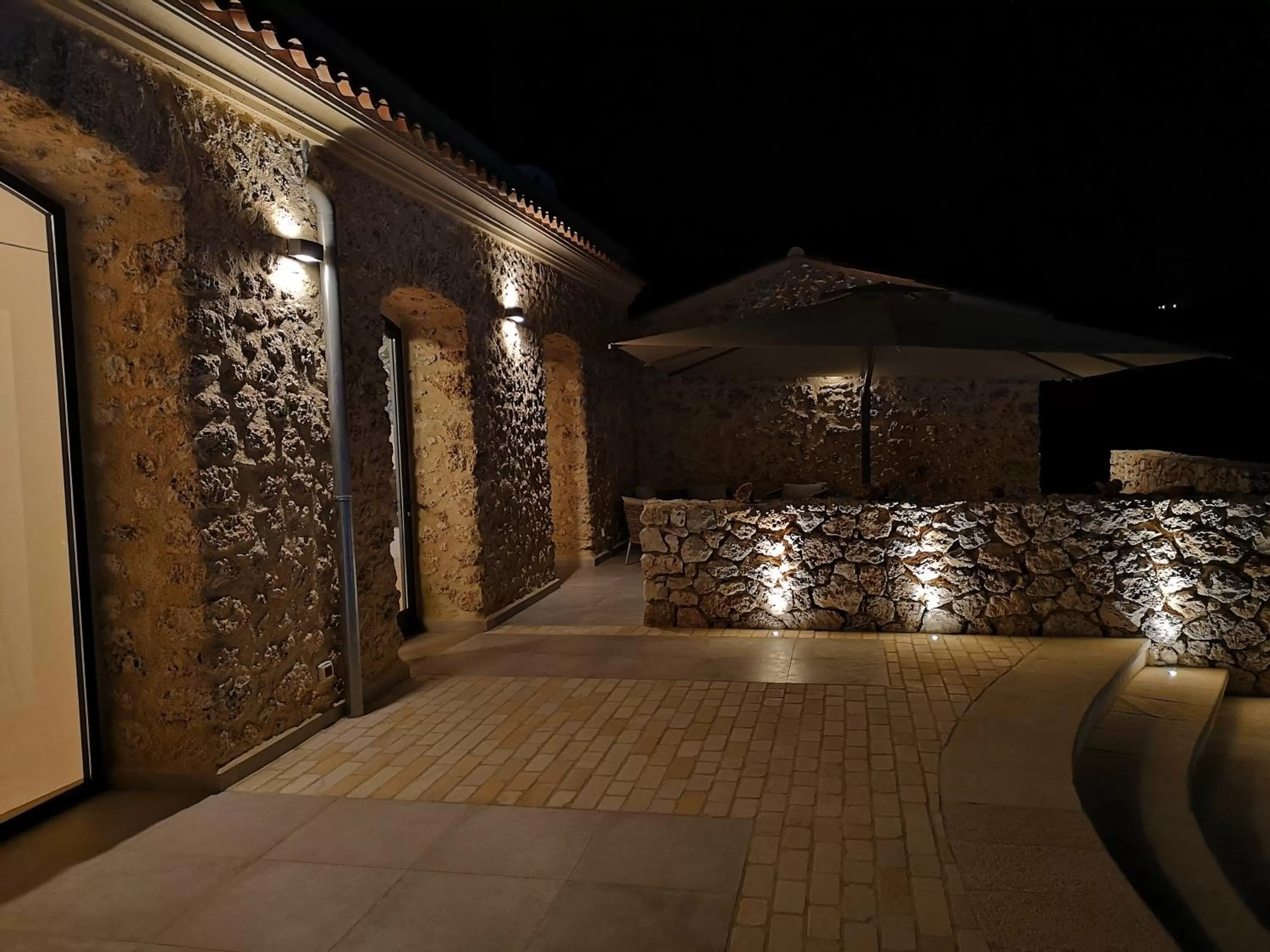 Night in La Foresteria di Golden Grapes