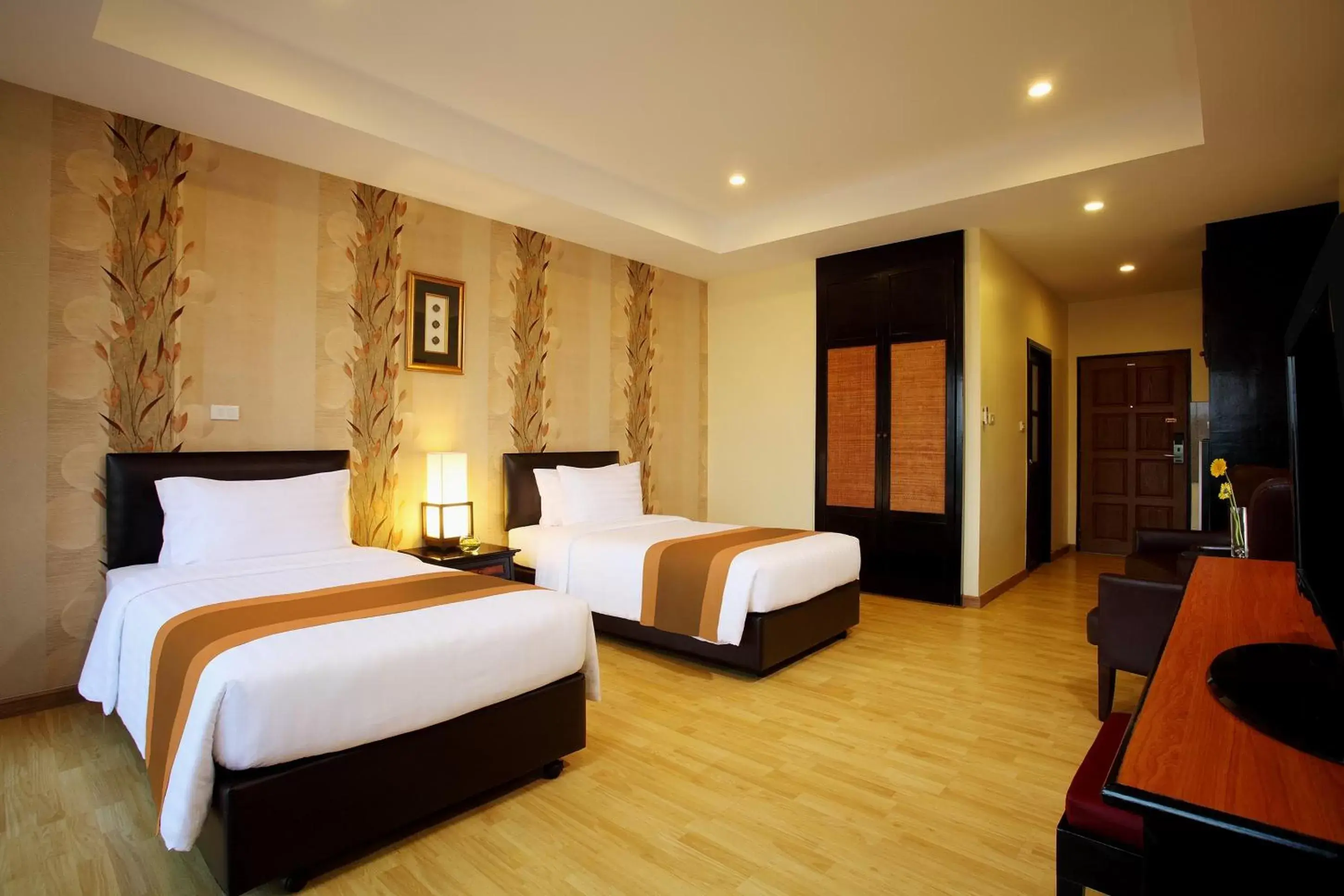 Photo of the whole room, Room Photo in Nova Park Hotel by Compass Hospitality