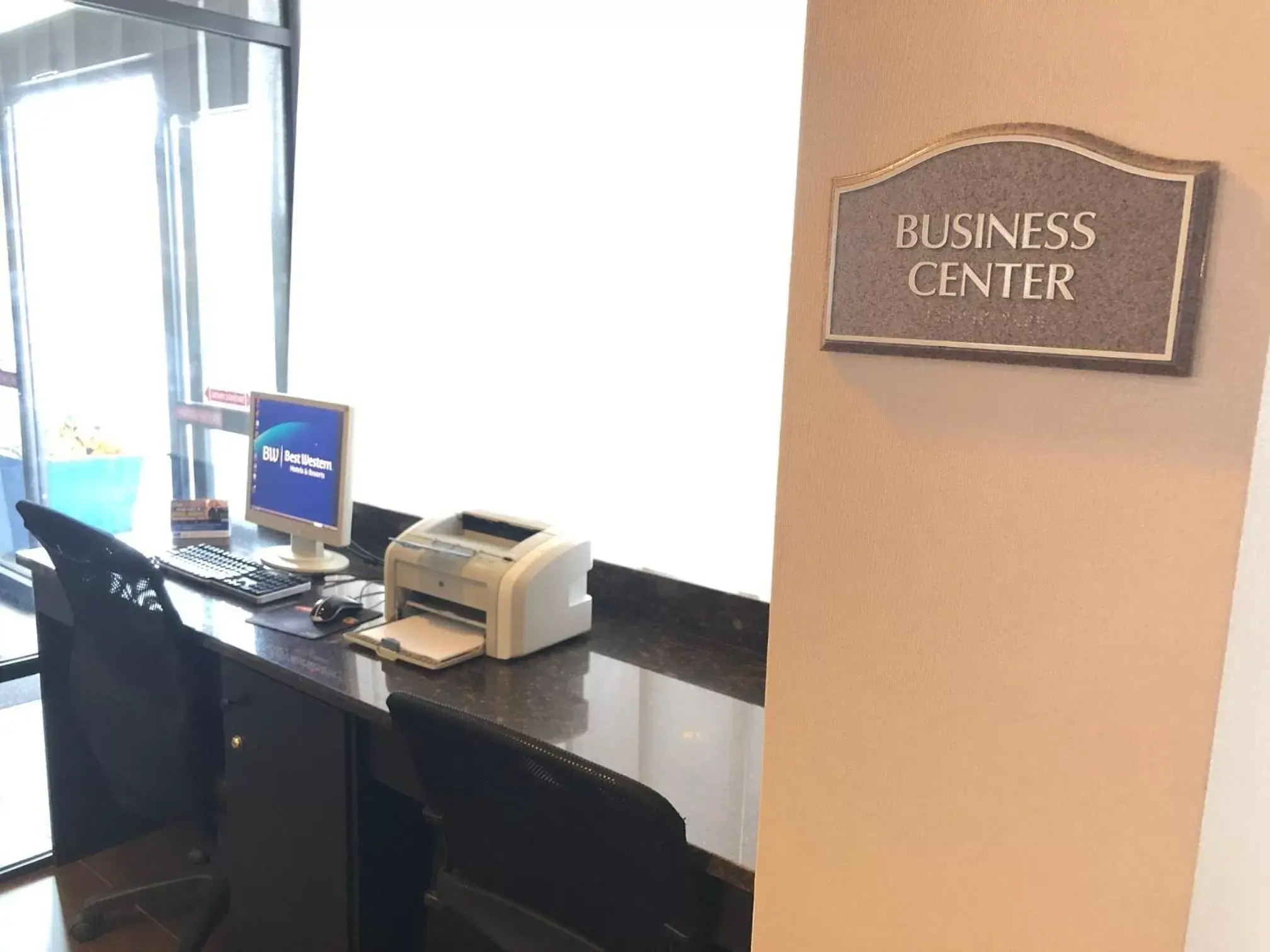 Business facilities in Best Western Executive Hotel New Haven-West Haven