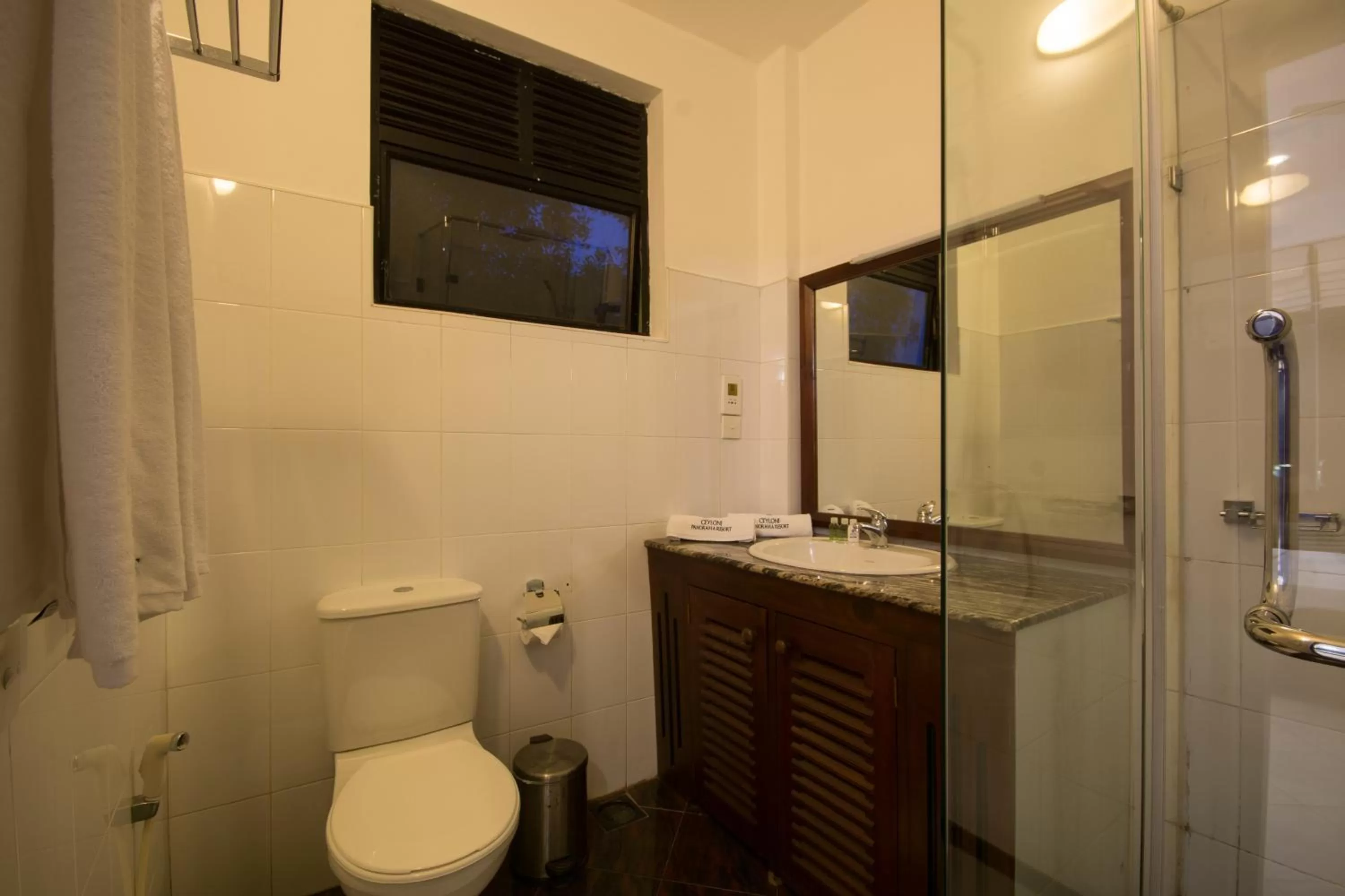 Shower in Ceyloni Panorama Resort