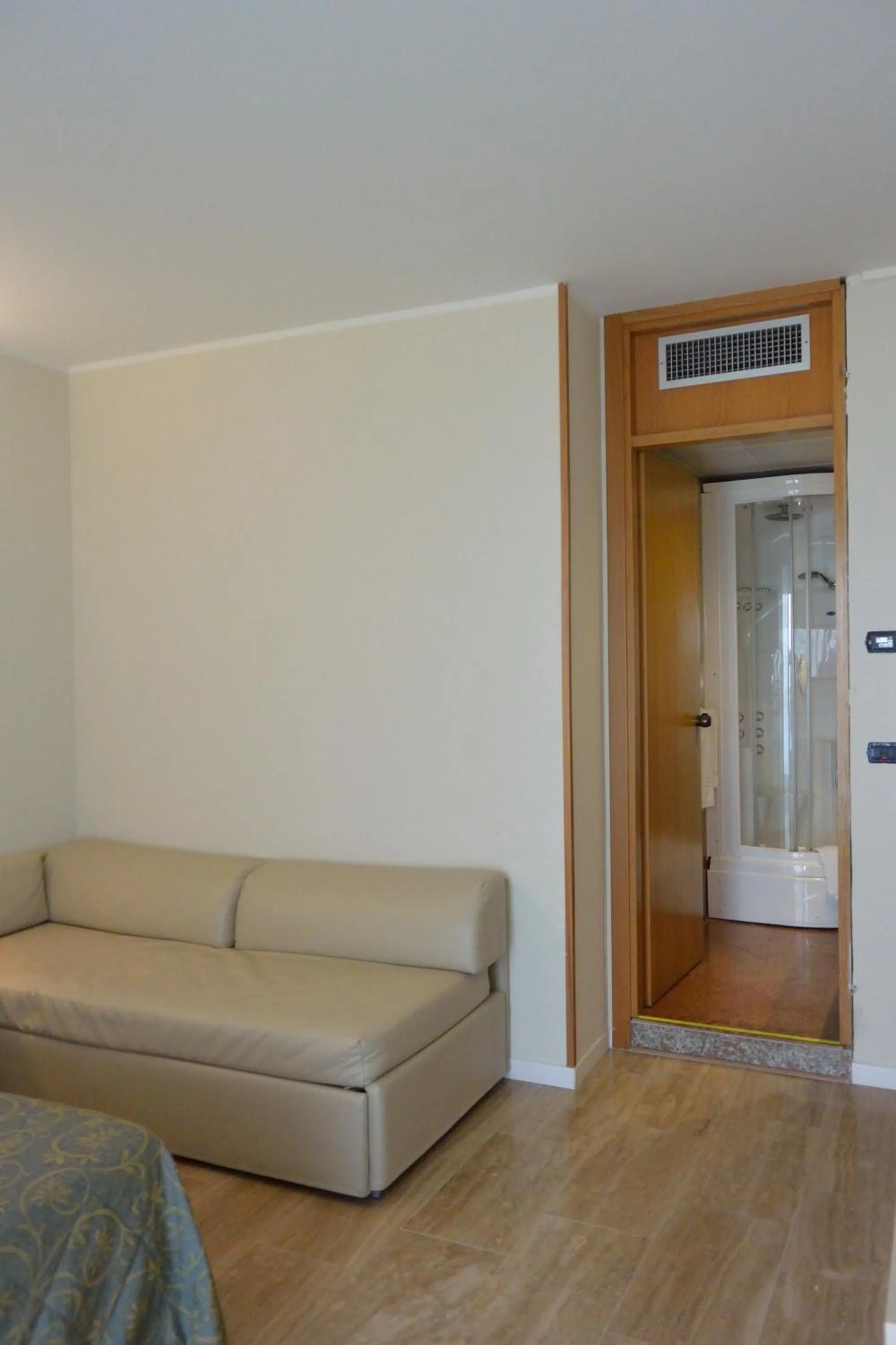 Seating area in Hotel Columbus