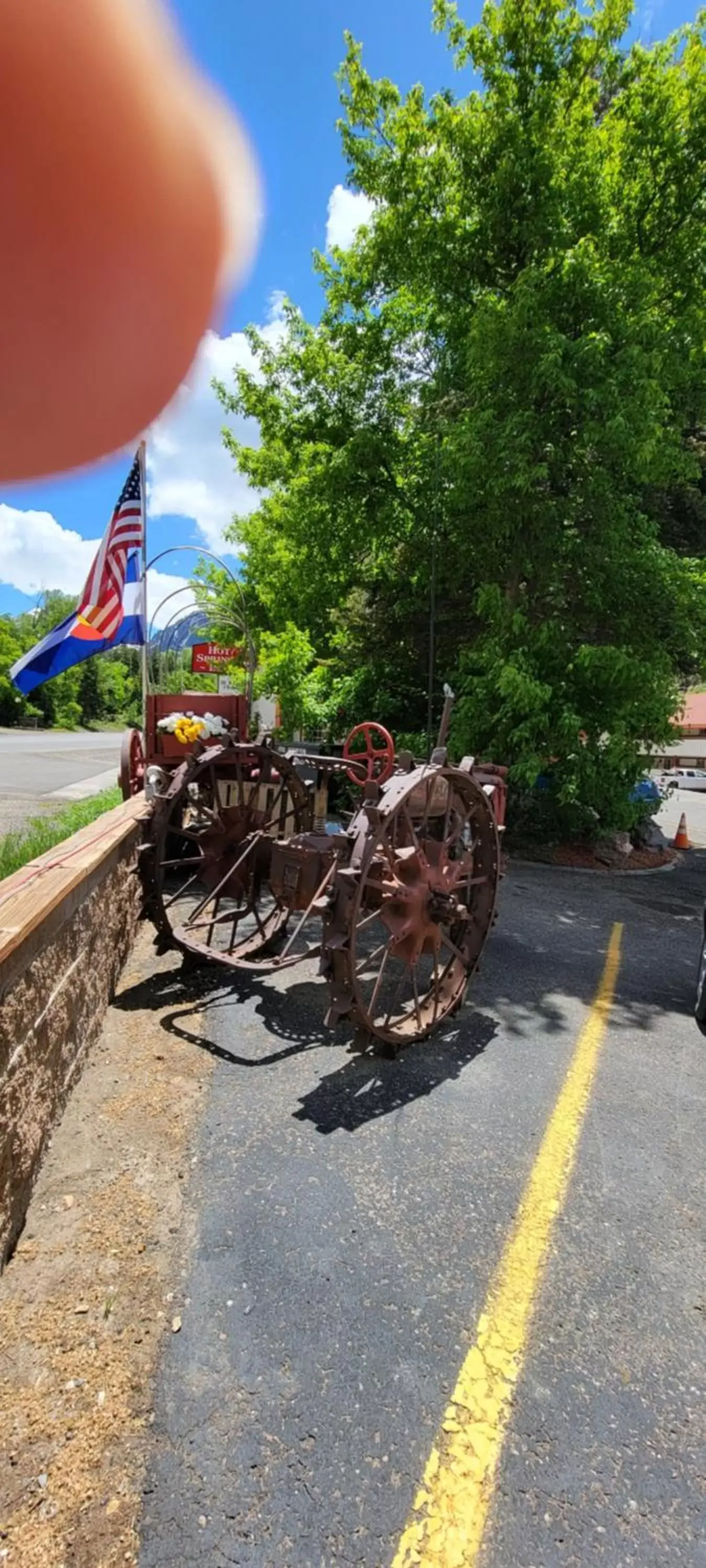 Property building in Hot Springs Inn