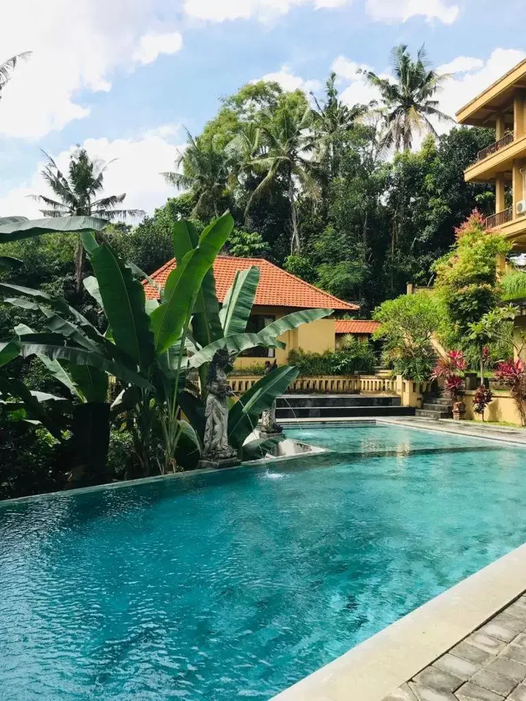 Swimming Pool in Sri Aksata Ubud Resort by Adyatma Hospitality