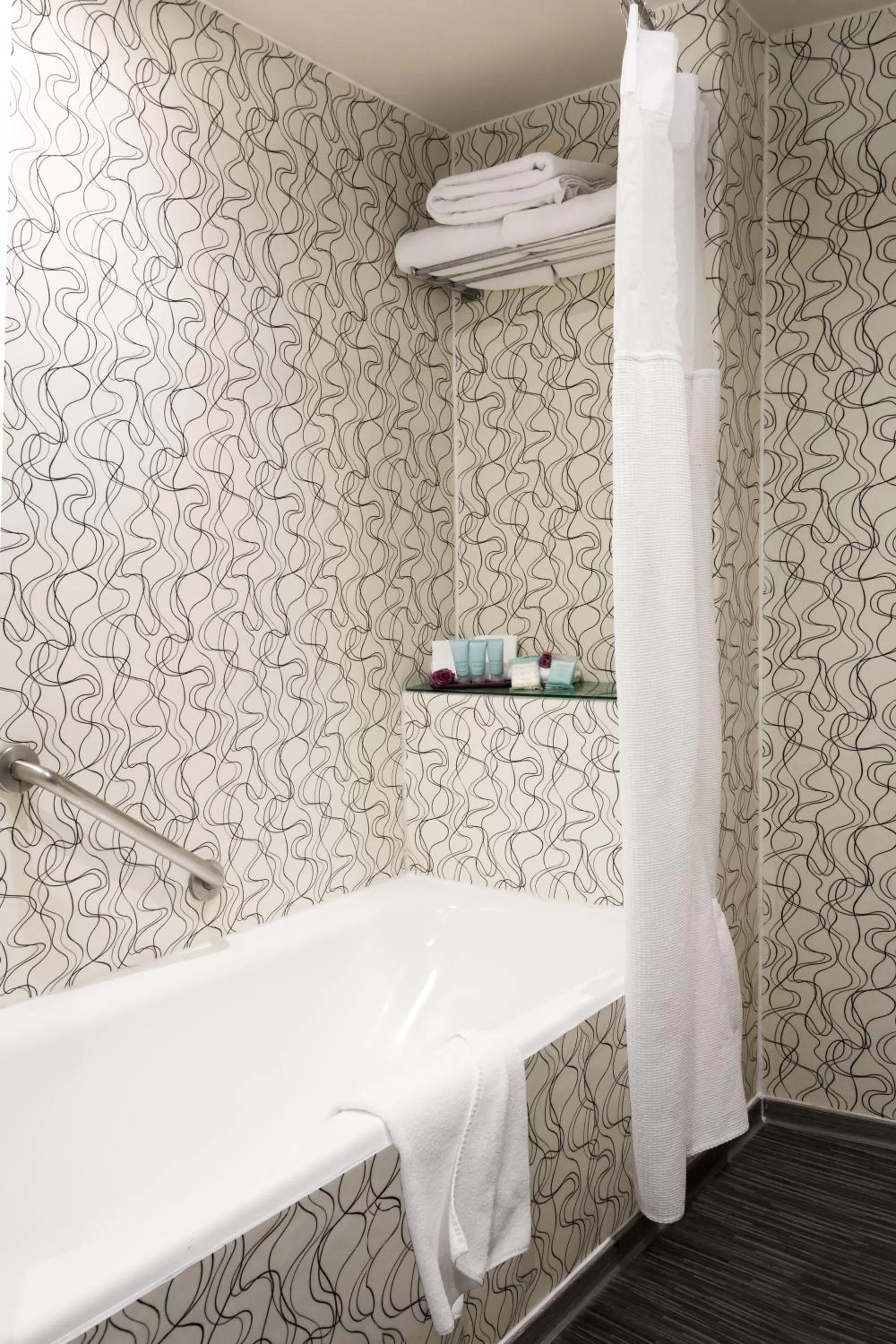 Bathroom in Crowne Plaza Toluca - Lancaster by IHG