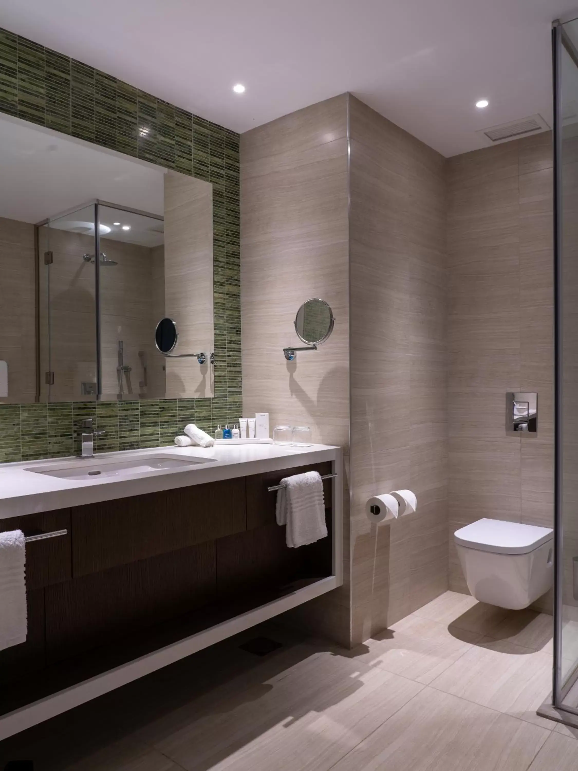 Bathroom in Radisson Blu Hotel & Residence Nairobi Arboretum