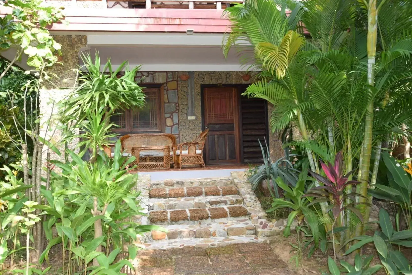 Garden in TARA LODGE Haven of peace