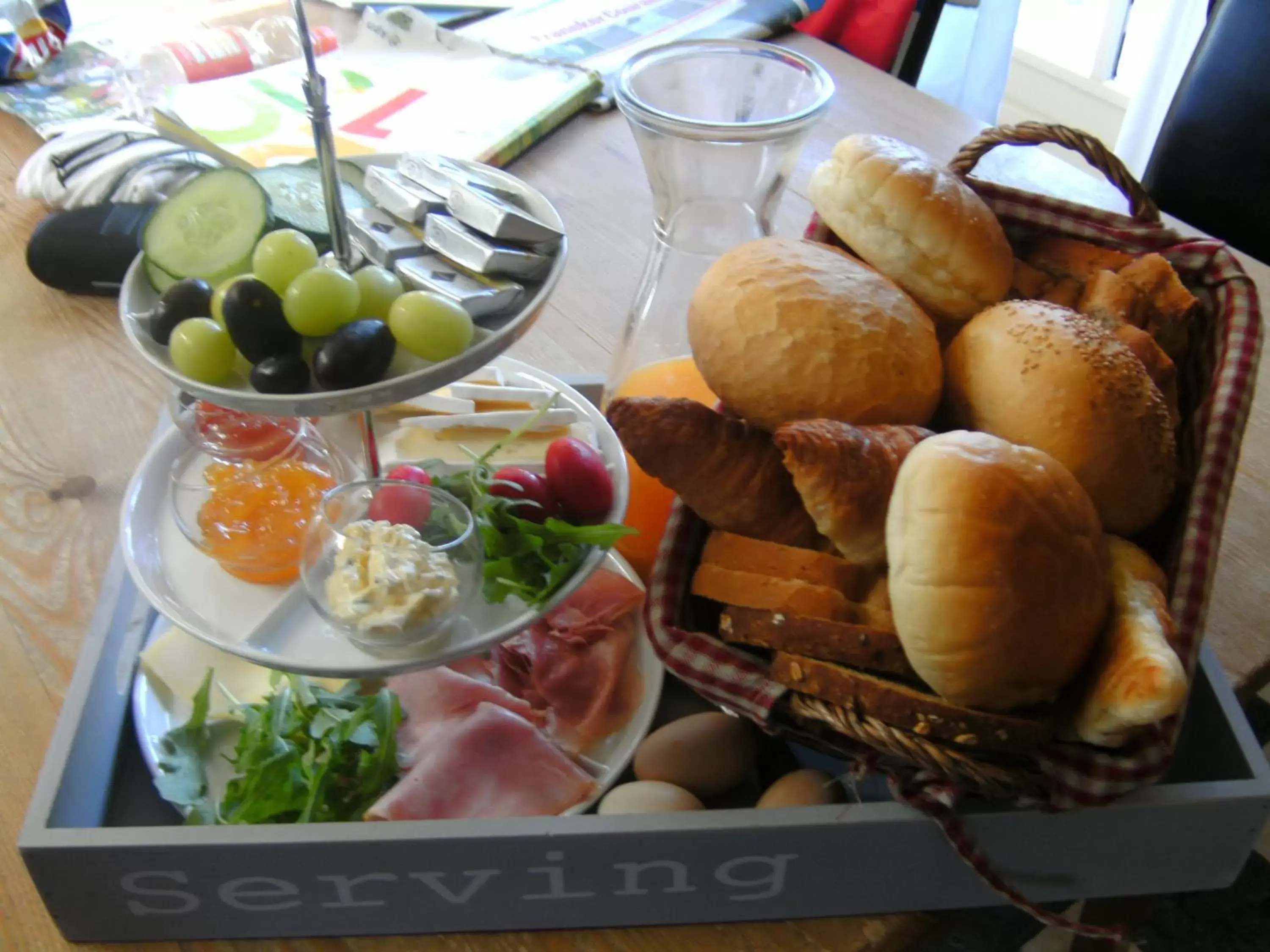 Continental breakfast, Food in 't Laaisterplakky