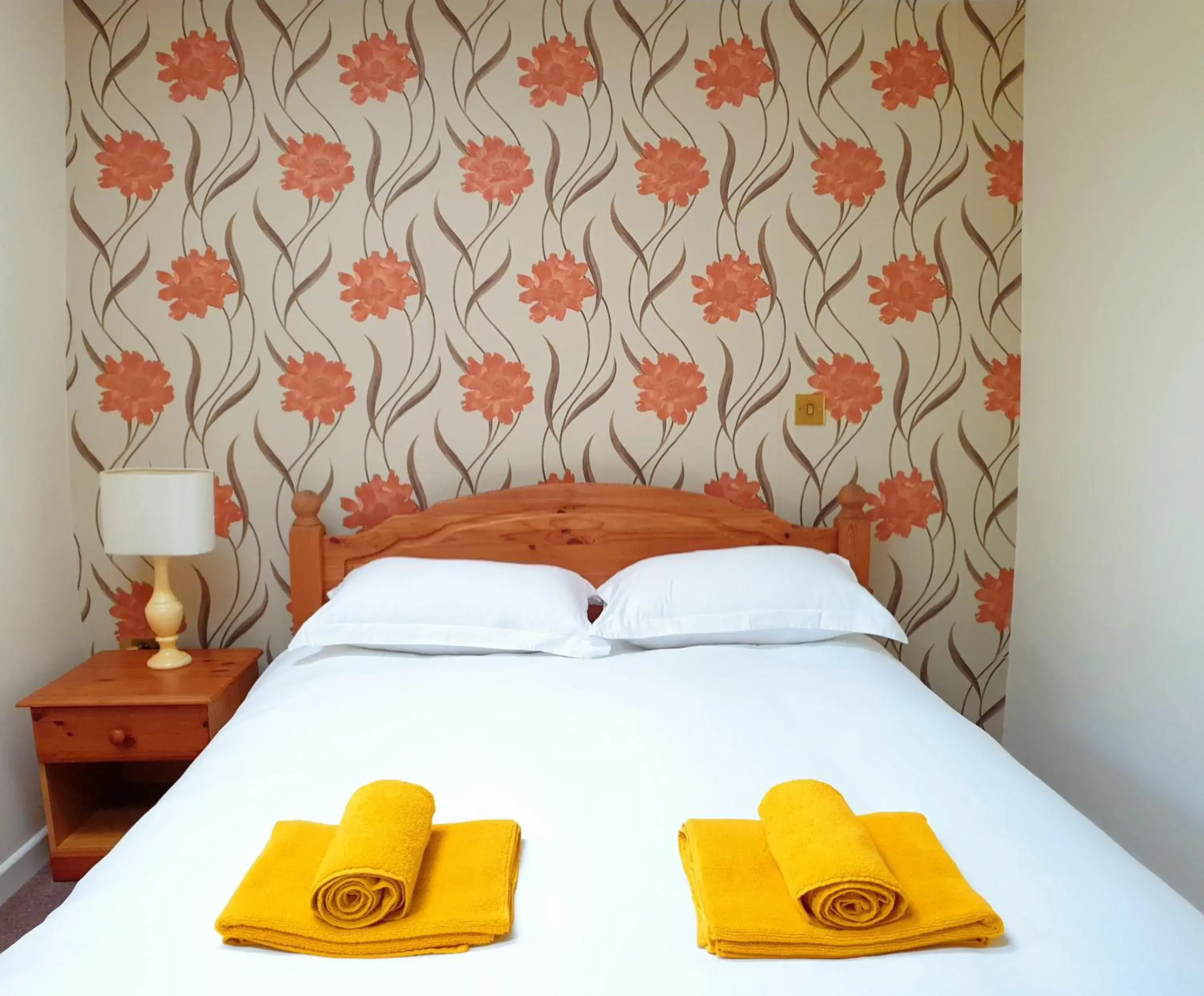 Bedroom, Bed in Station House, Dartmoor and Coast located, Village centre Hotel