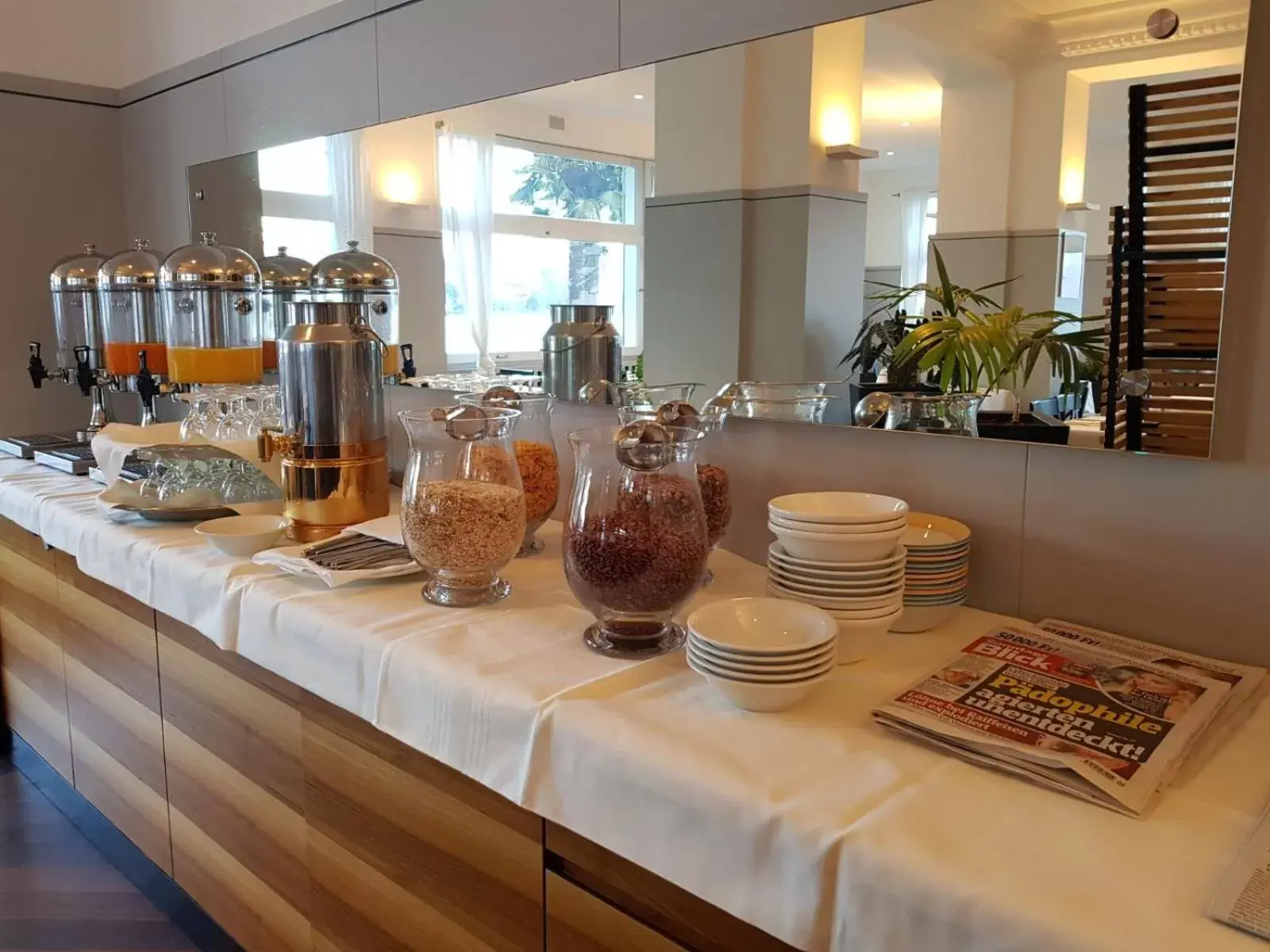 Breakfast, Restaurant/Places to Eat in Hotel Central Am See - Beau Rivage Collection