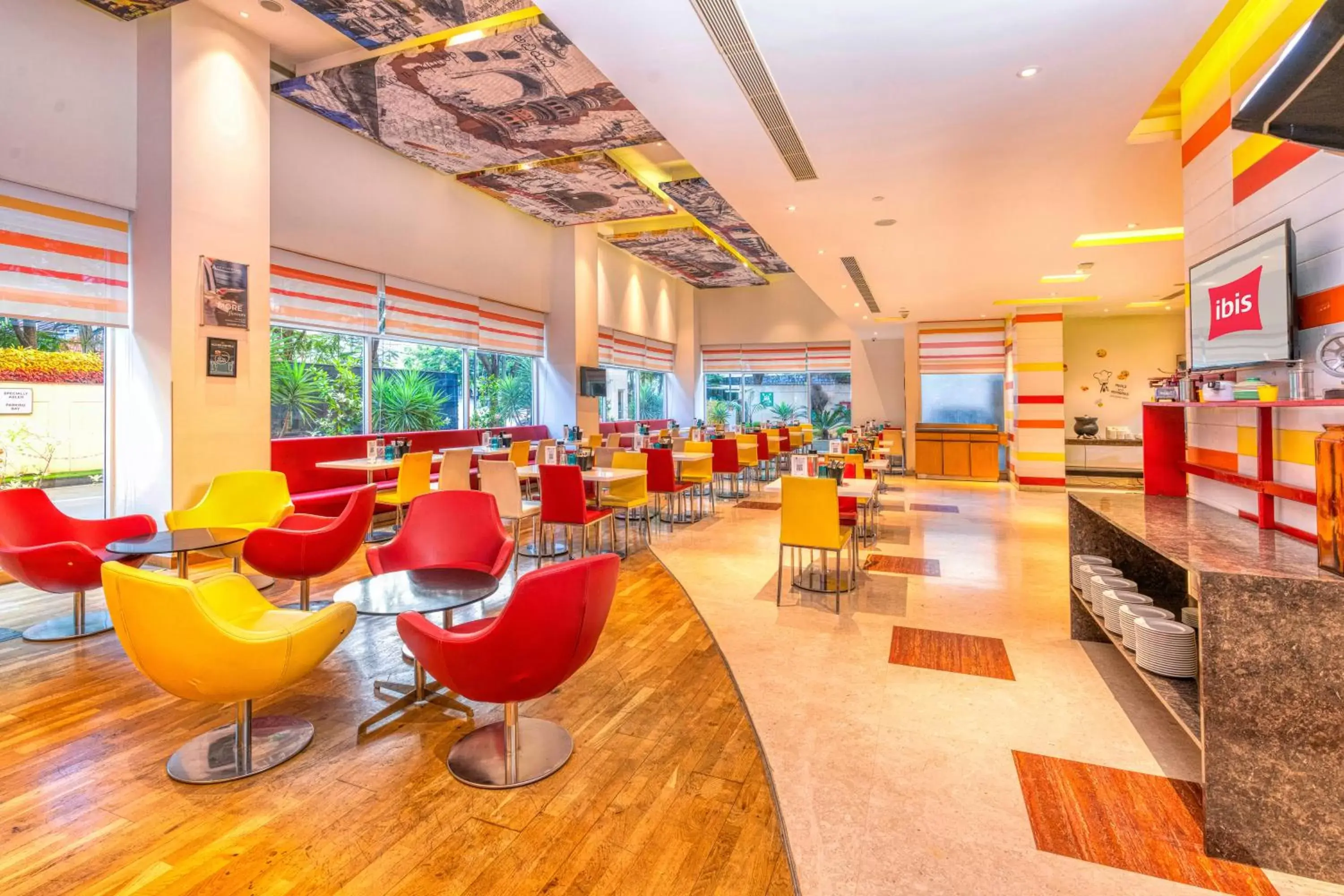 Restaurant/places to eat in ibis Hyderabad Hitec City - An Accor Brand