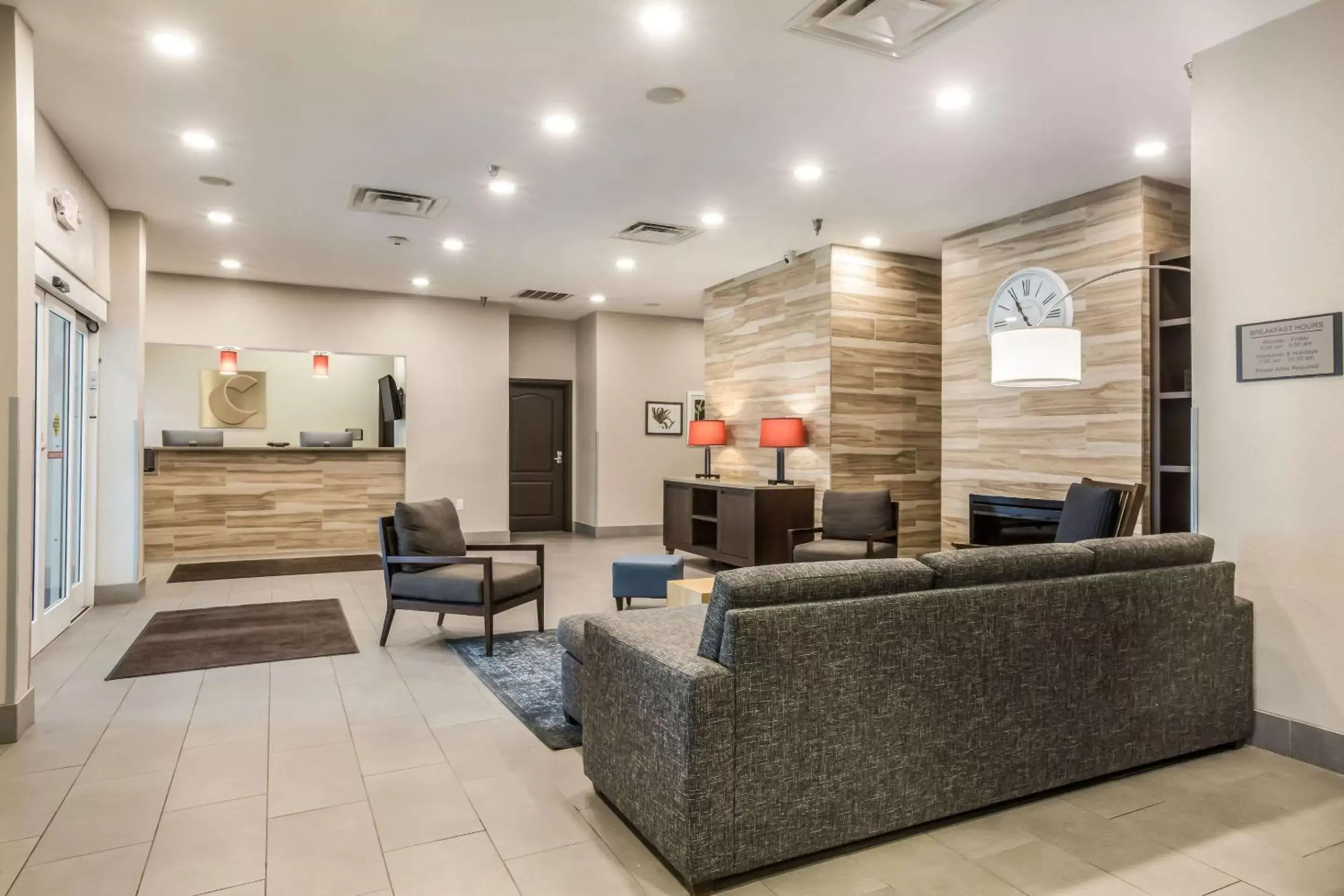 Lobby or reception in Comfort Inn & Suites Fairburn - Atlanta Southwest Lobby or reception in Comfort Inn & Suites Fairburn - Atlanta Southwest