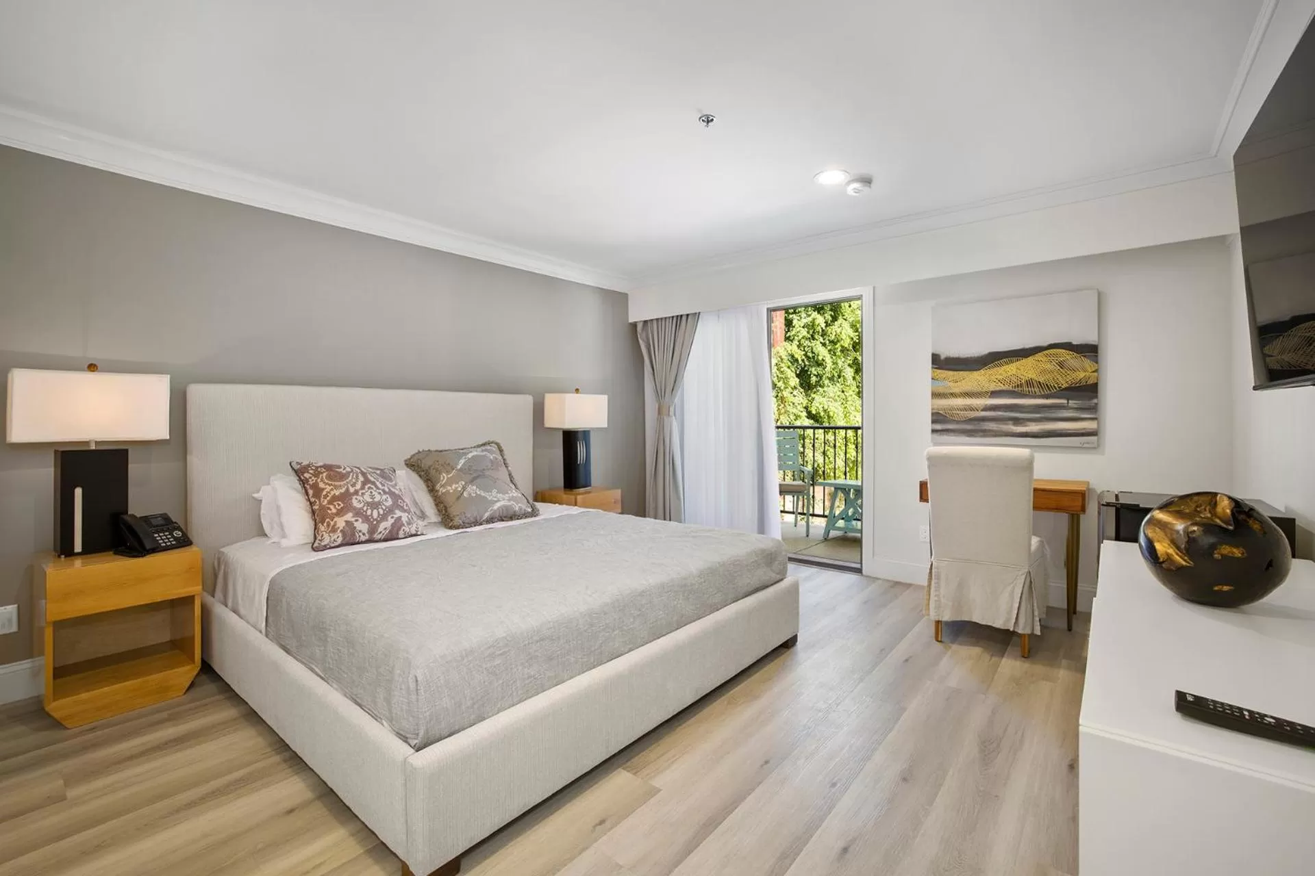 Bed in Hotel Huntington