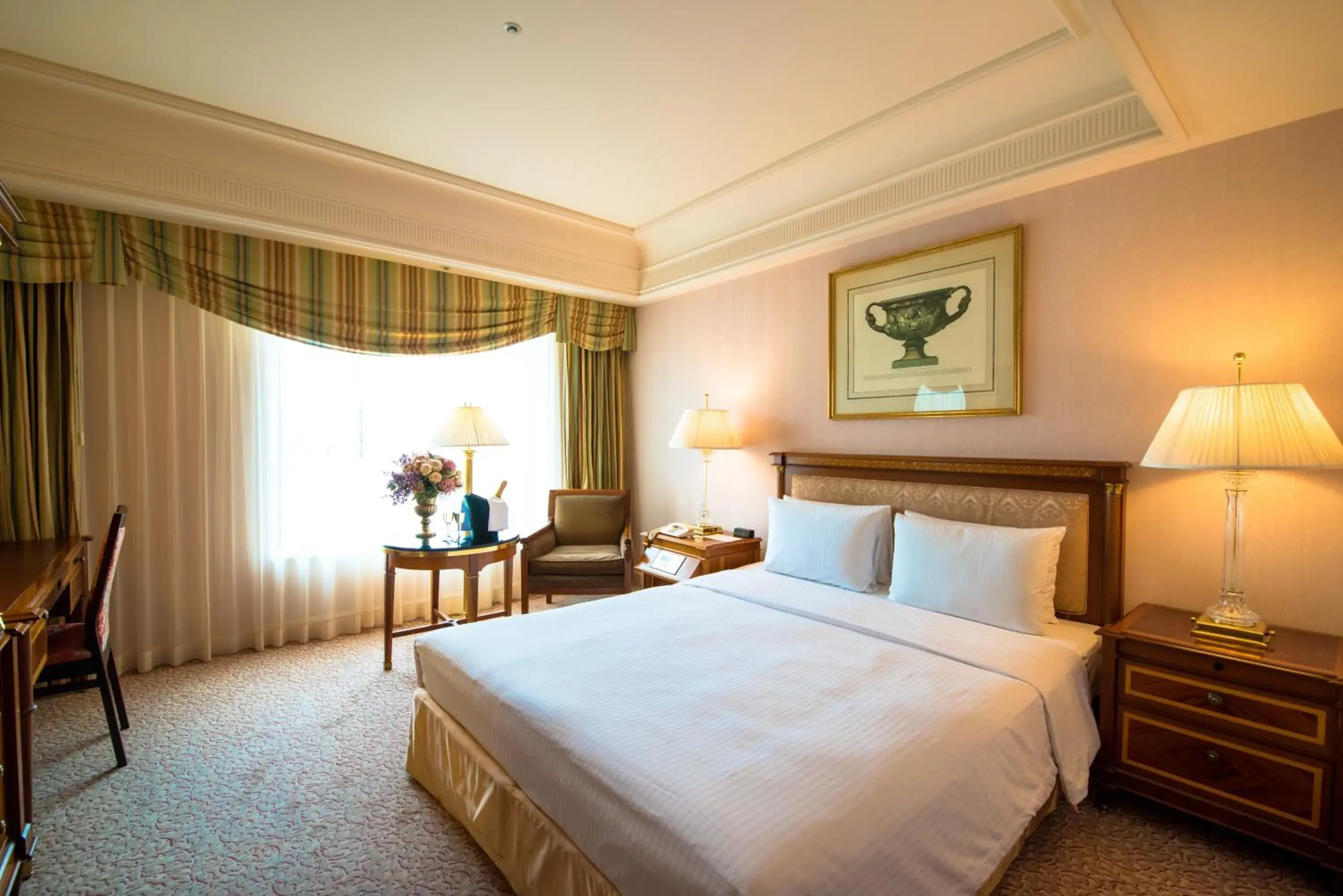 Bedroom, Bed in Rihga Royal Hotel Tokyo