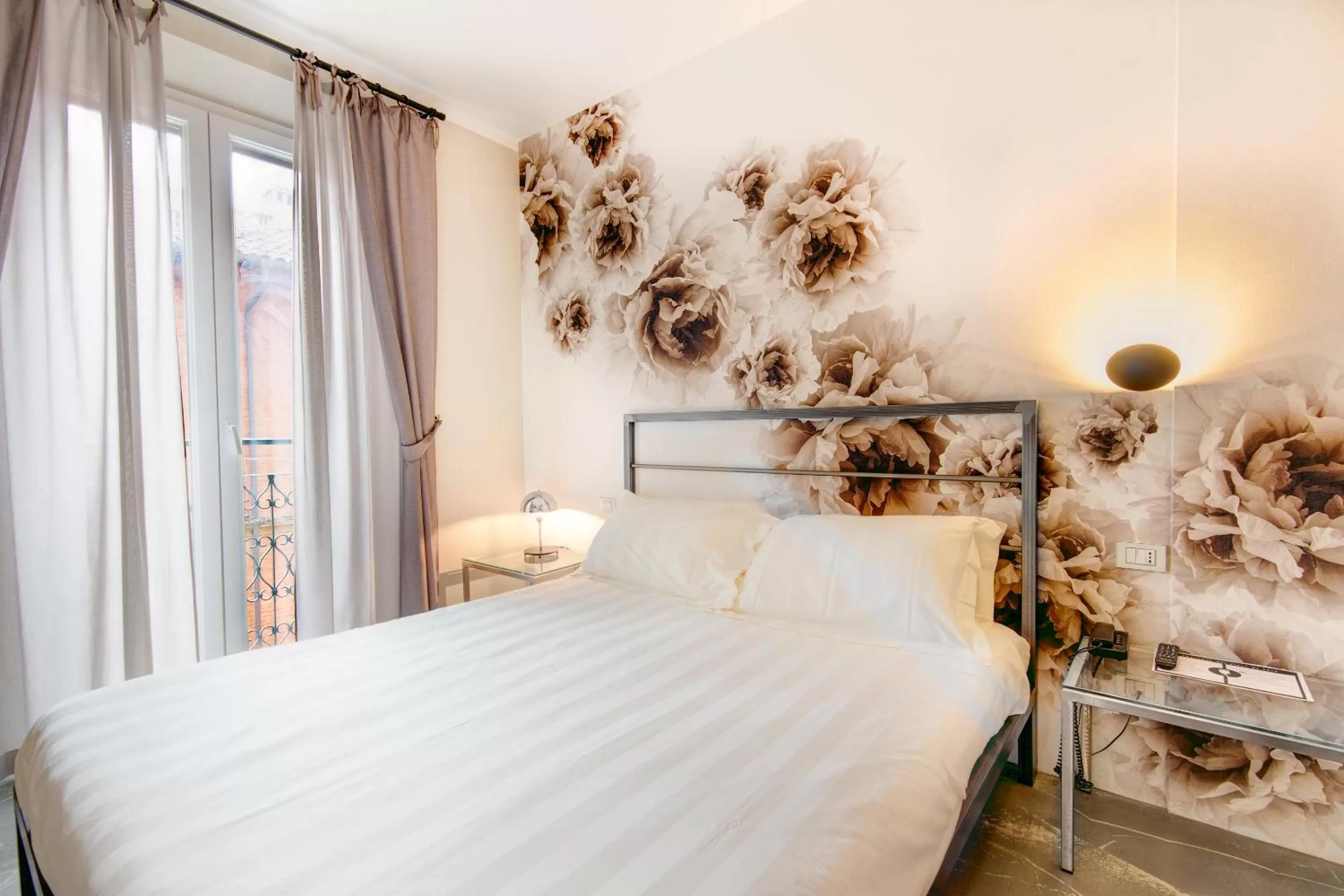 TV and multimedia, Bed in Il Convento Dei Fiori Di Seta