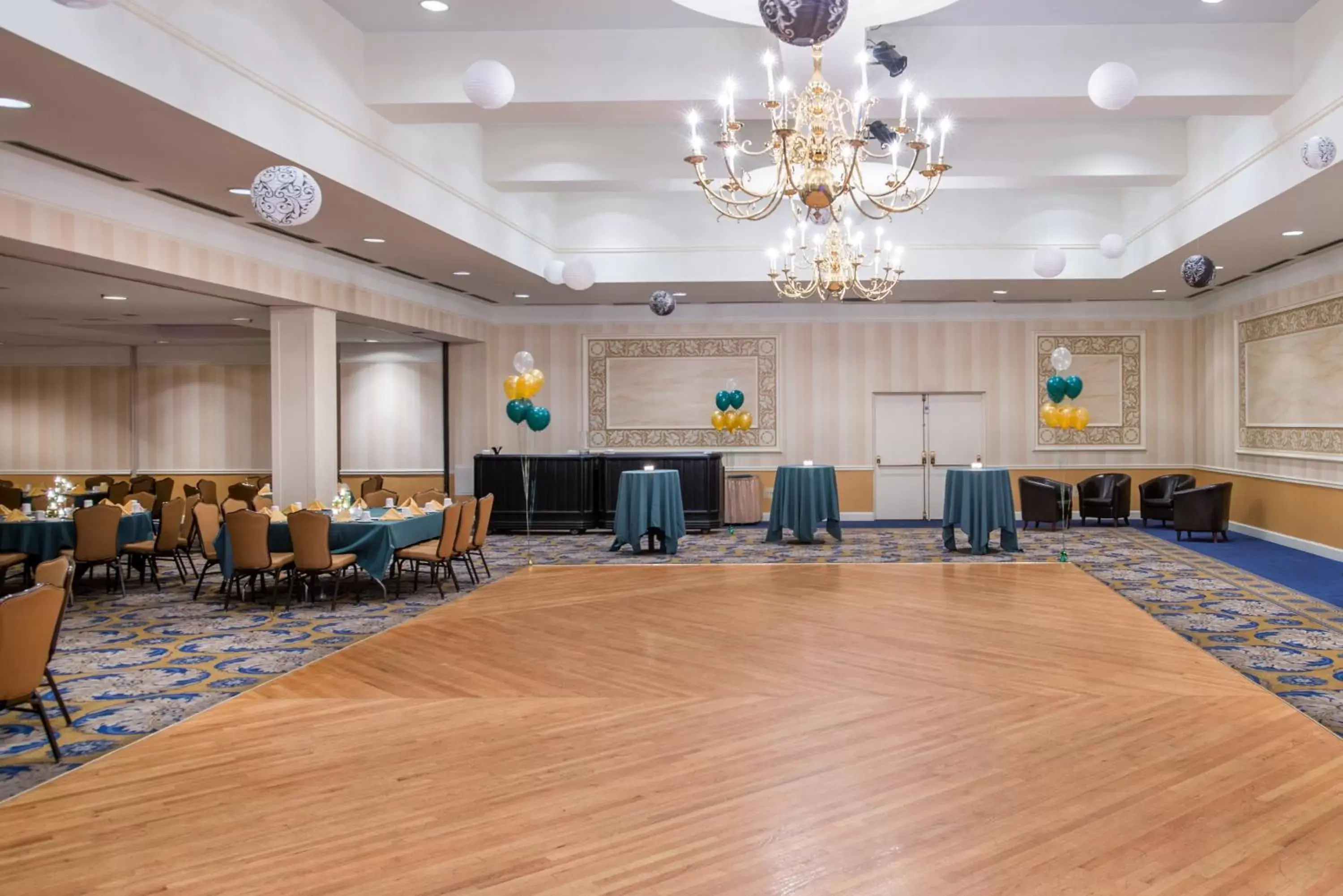 Banquet/Function facilities, Banquet Facilities in Holiday Inn & Suites Pittsfield-Berkshires, an IHG Hotel