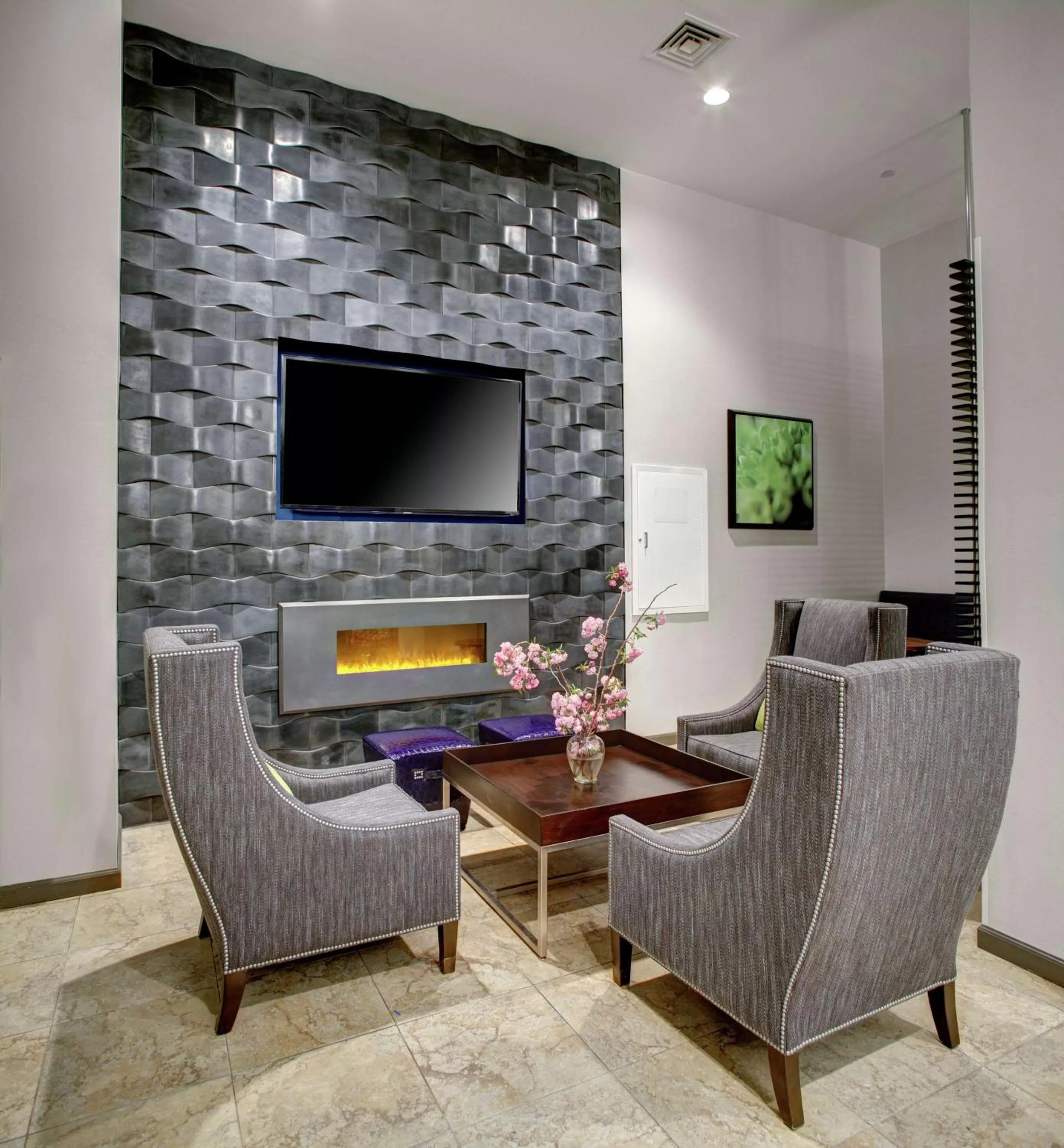 Lobby or reception in Hilton Garden Inn New York/Manhattan-Chelsea