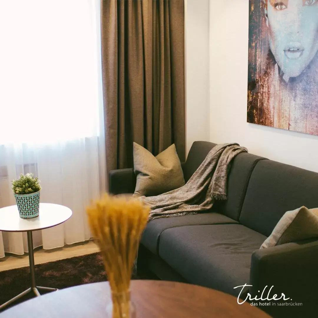 Living room, Seating Area in Hotel Am Triller - Hotel & Serviced Apartments