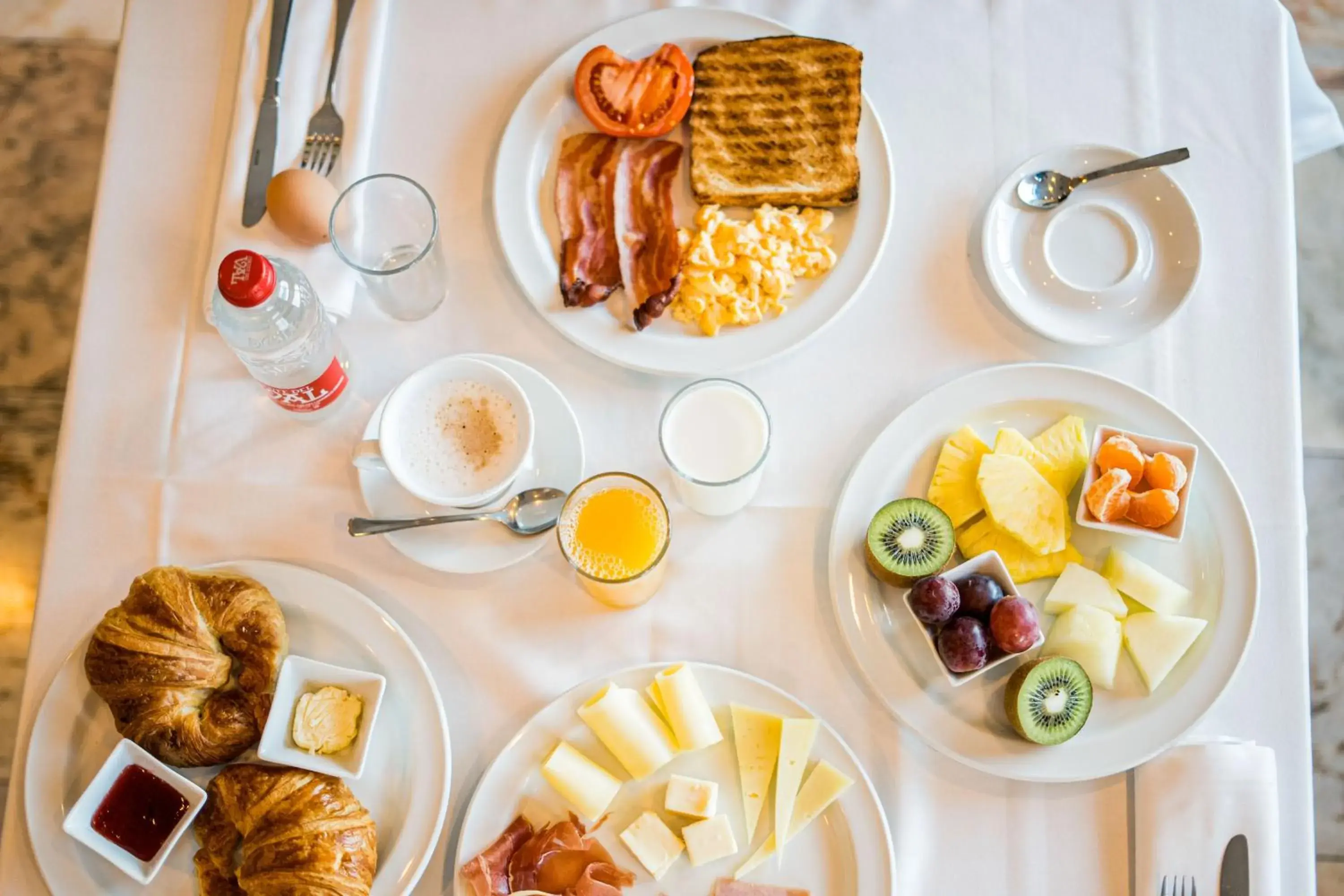 Buffet breakfast, Breakfast in Sercotel Hotel Bahia de Vigo