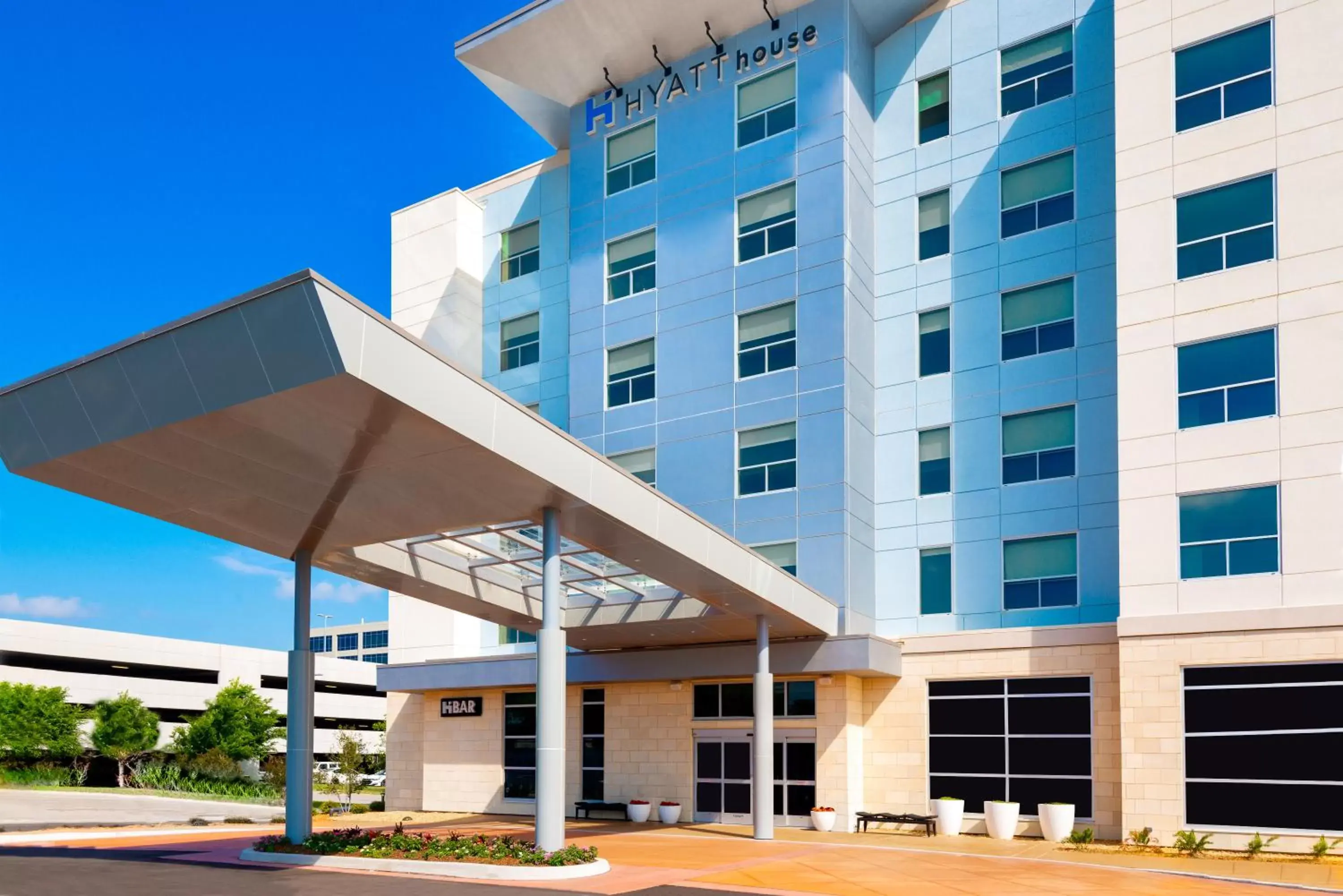 Property building in Hyatt House Tampa Airport/Westshore Property building in Hyatt House Tampa Airport/Westshore